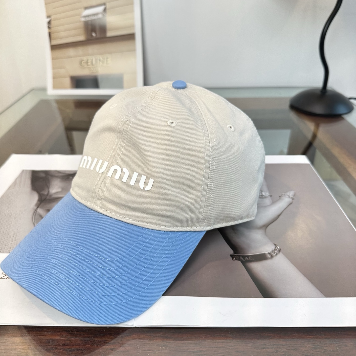 谬谬miumiu 原单 新款棒球帽，正品开模订制，原版做工细致质量超赞！