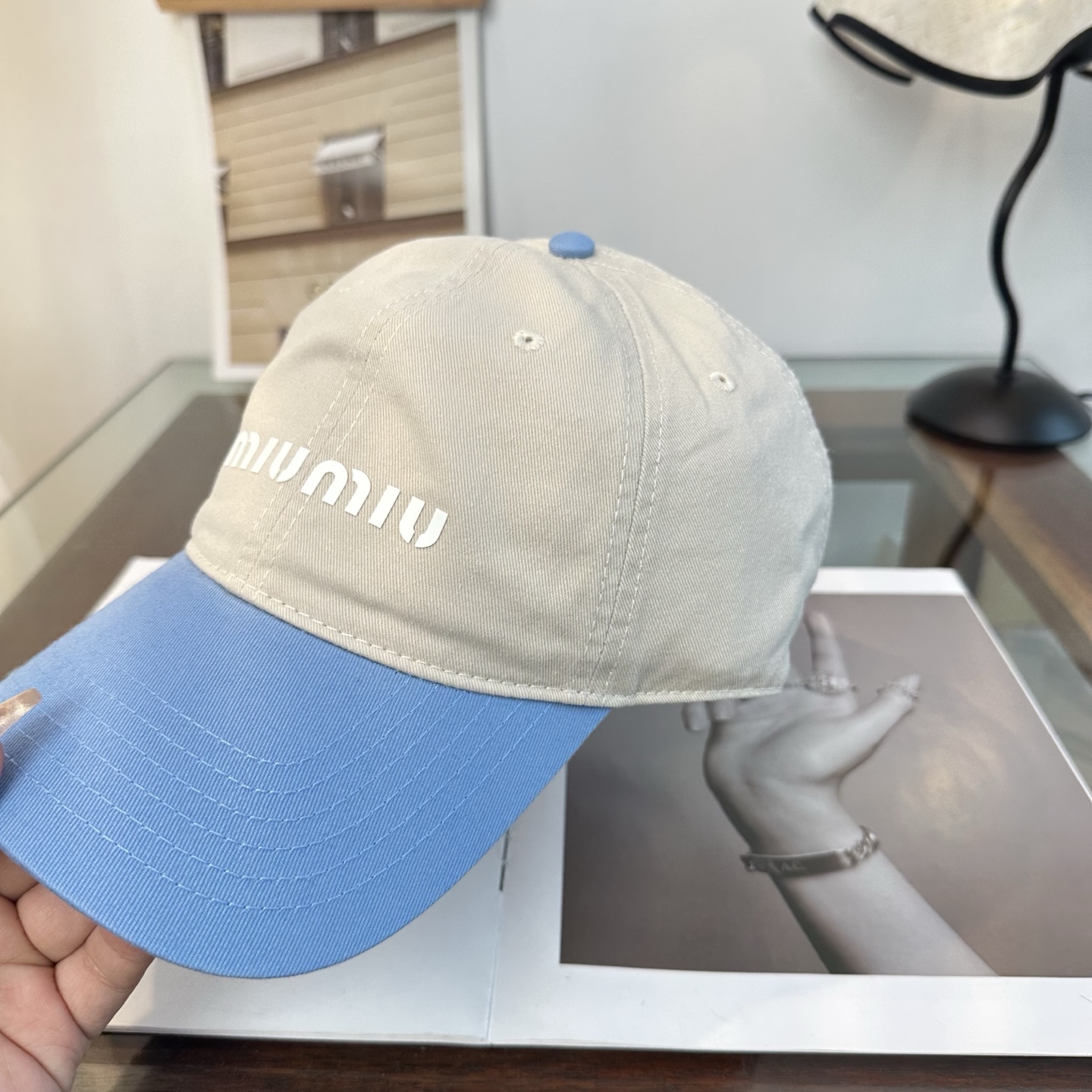 谬谬miumiu 原单 新款棒球帽，正品开模订制，原版做工细致质量超赞！