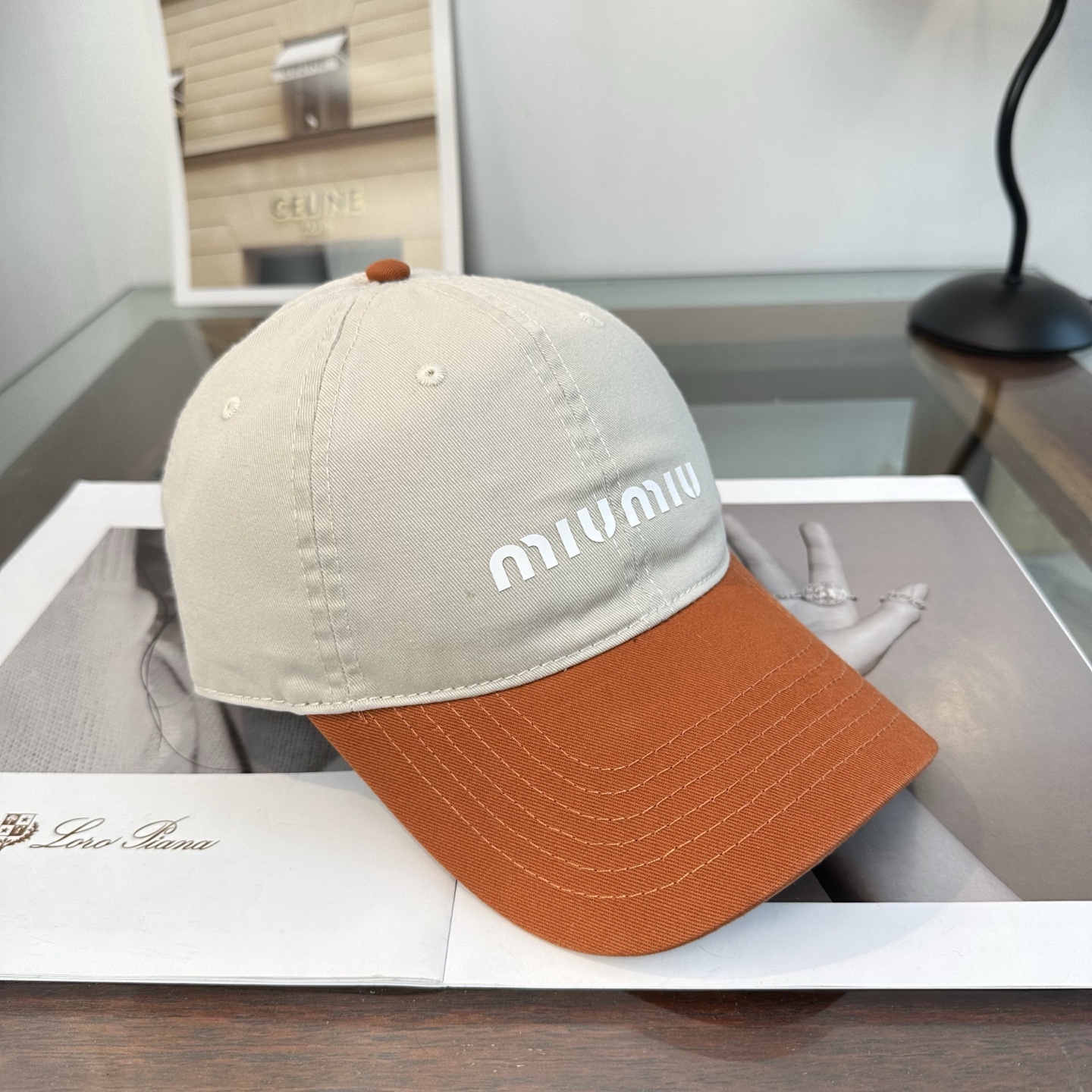 谬谬miumiu 原单 新款棒球帽，正品开模订制，原版做工细致质量超赞！