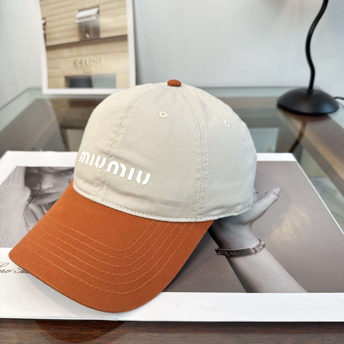 谬谬miumiu 原单 新款棒球帽，正品开模订制，原版做工细致质量超赞！