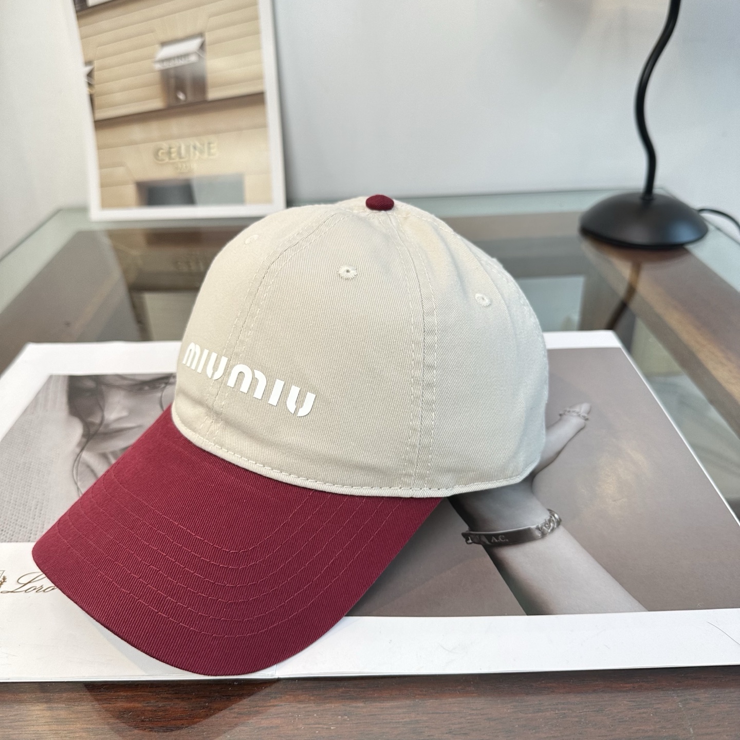 谬谬miumiu 原单 新款棒球帽，正品开模订制，原版做工细致质量超赞！