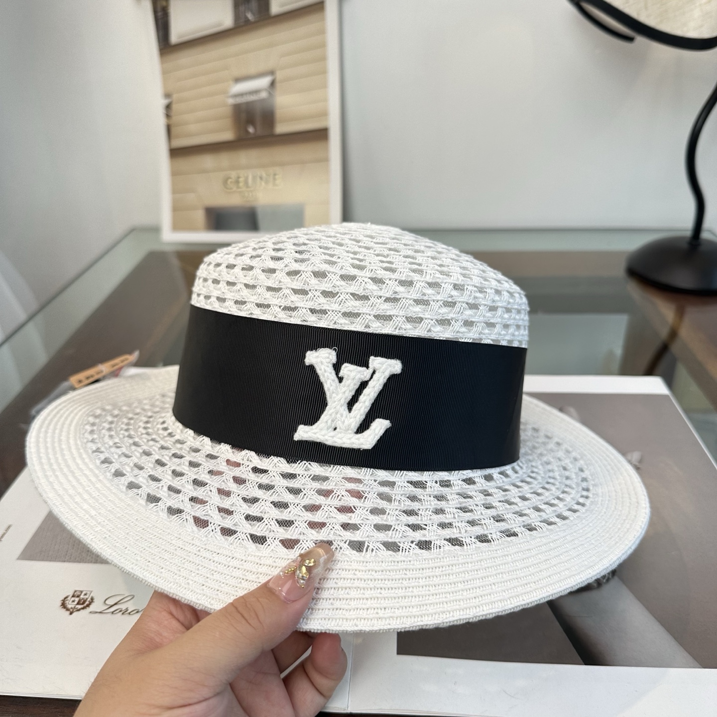 LV路易威登 2026新款平顶草帽 夏天海边首选～新款材质编织而成～质感满分💯