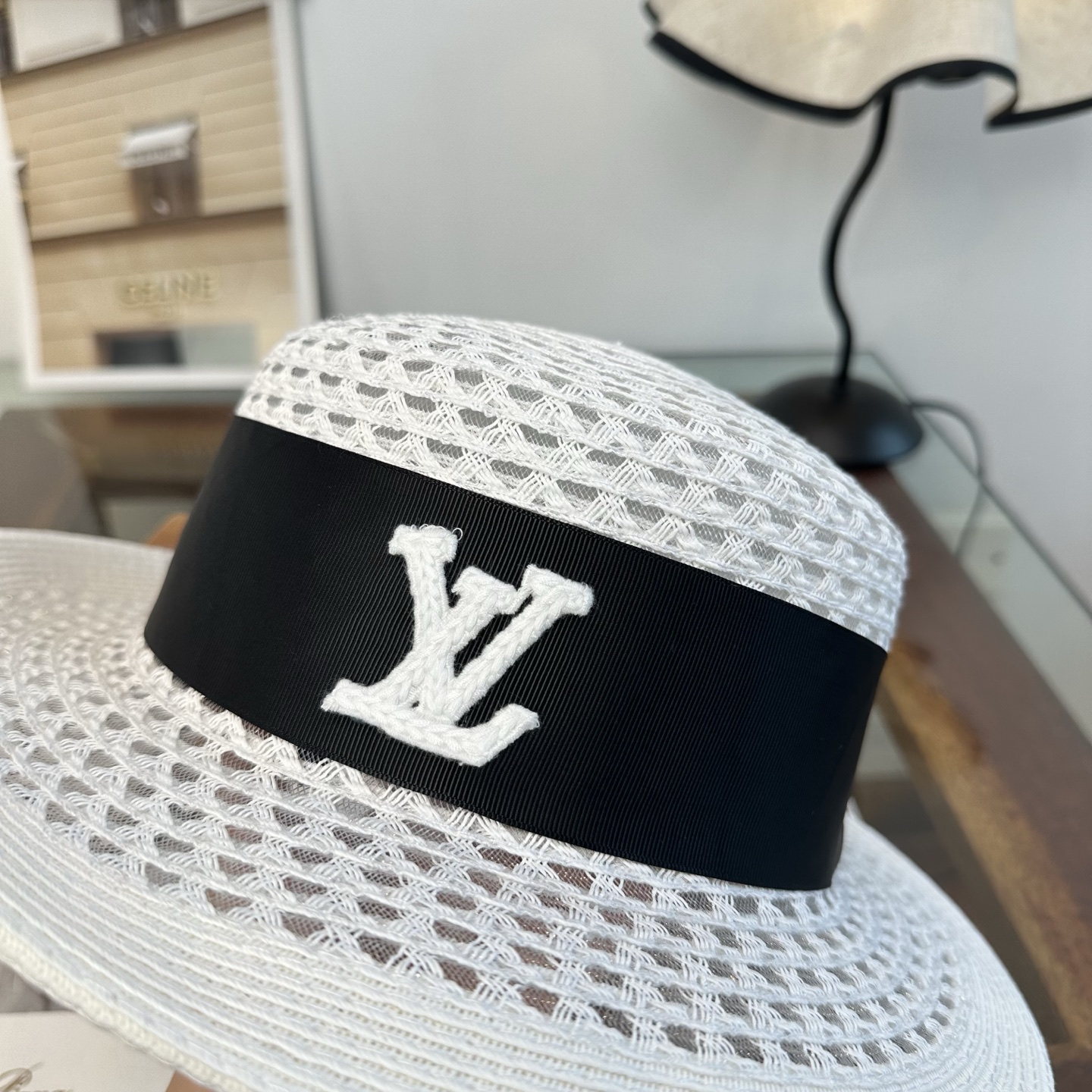 LV路易威登 2026新款平顶草帽 夏天海边首选～新款材质编织而成～质感满分💯
