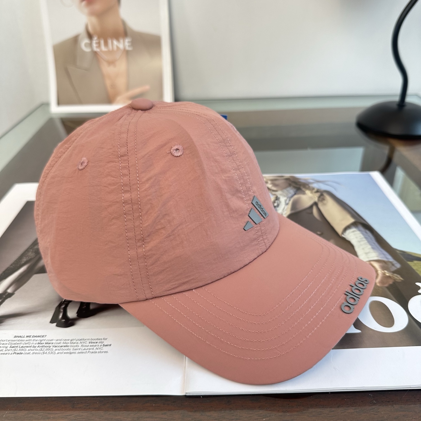 Unknown Adidas阿迪达斯高版棒球帽，细节做工都很 ，面料超舒服 百搭款