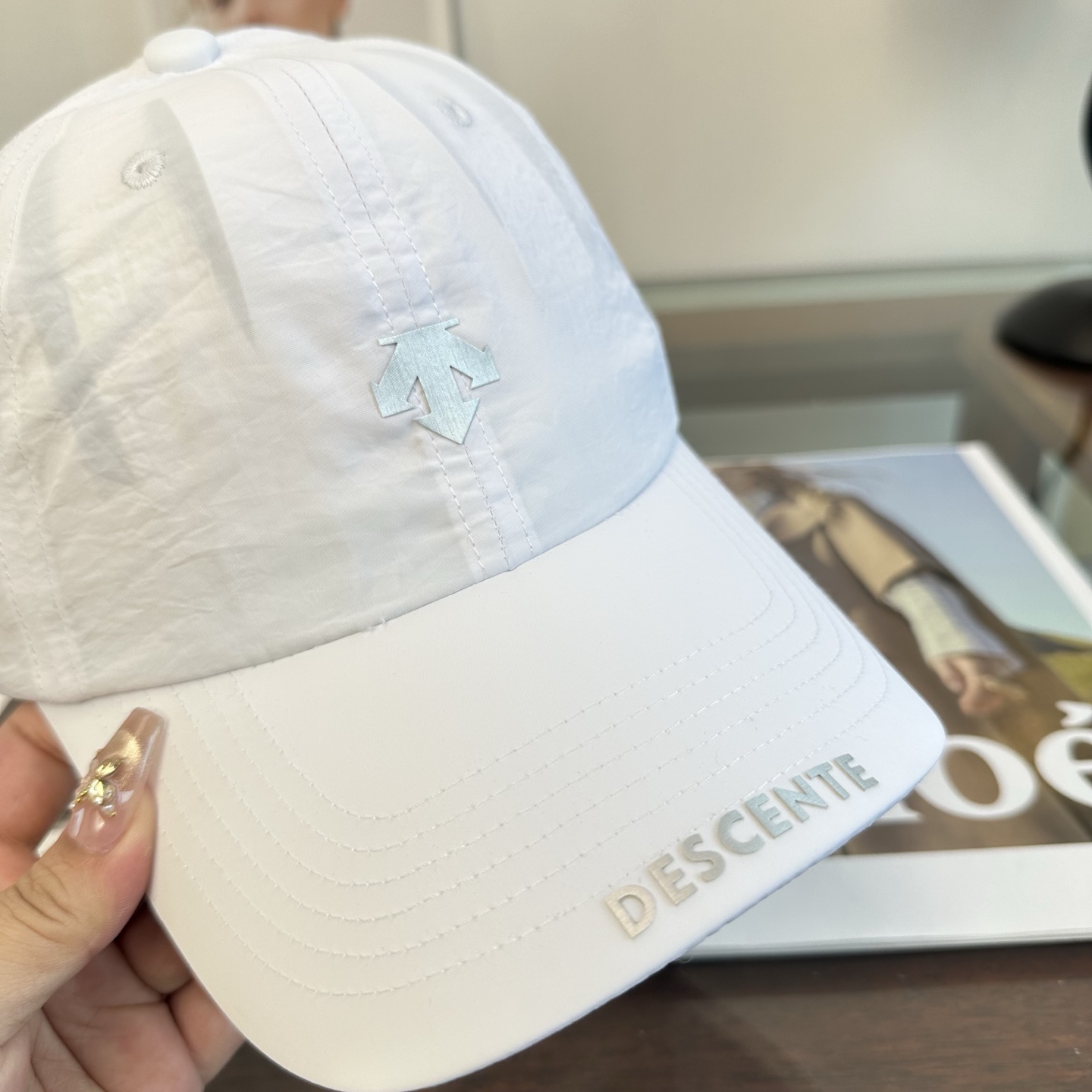 DESCENTE 潮牌棒球帽 简单休闲风的棒球帽 减龄百搭 适配度很高！简单随性~出街拍照拗造型非常加分