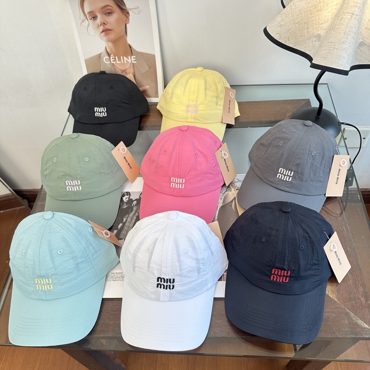 Miu Miu 谬谬miumiu 新款棒球帽， 开模订制， 做工细致质量超赞