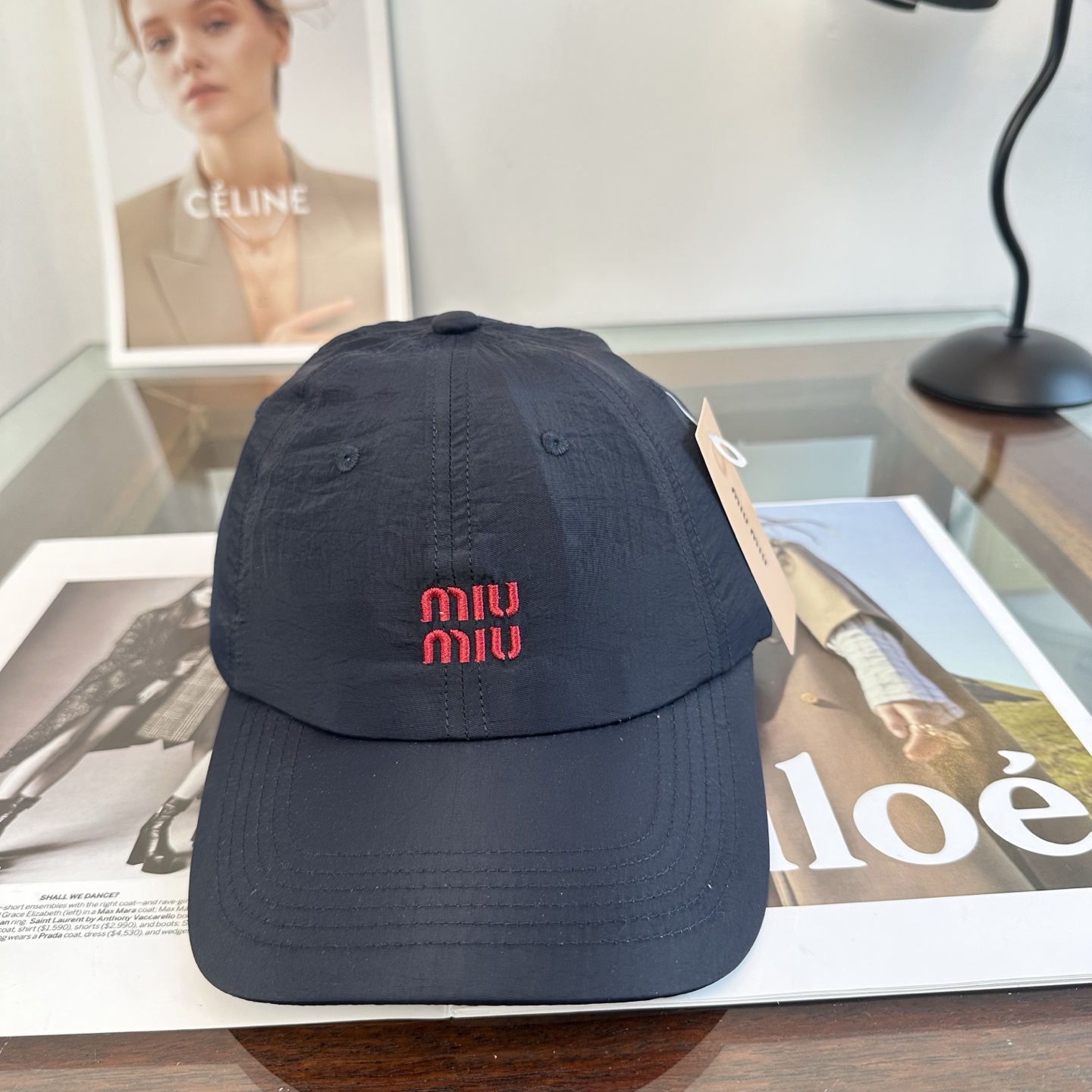 Miu Miu 谬谬miumiu 新款棒球帽， 开模订制， 做工细致质量超赞