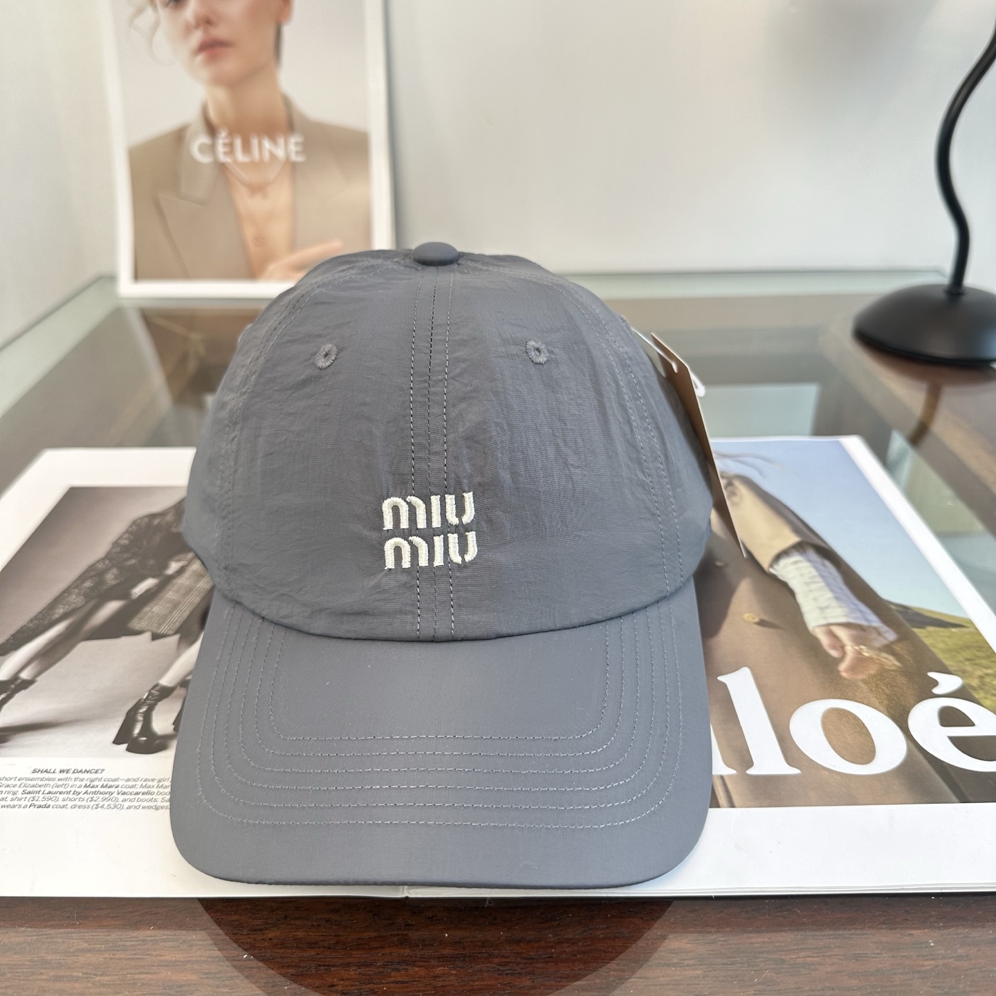 Miu Miu 谬谬miumiu 新款棒球帽， 开模订制， 做工细致质量超赞