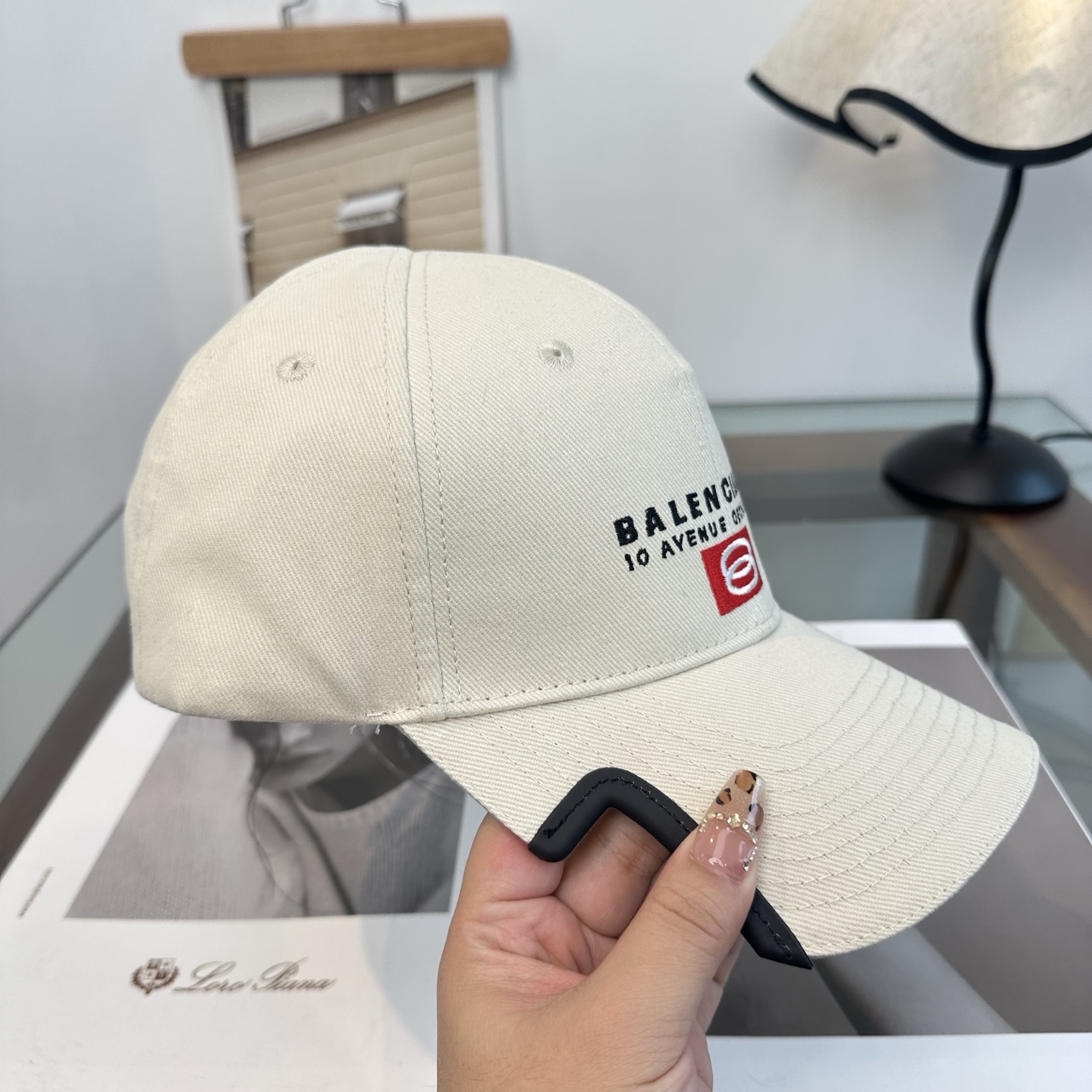 Balenciaga 新品Balenciaga 巴黎世家字母新款棒球帽