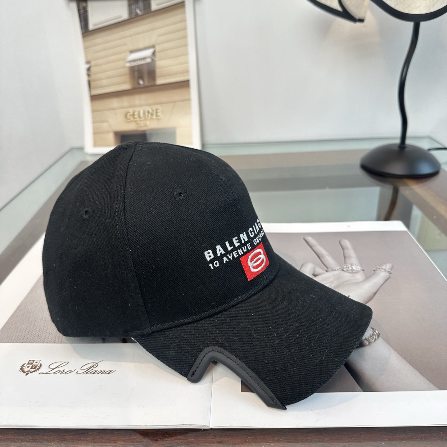 Balenciaga 新品Balenciaga 巴黎世家字母新款棒球帽