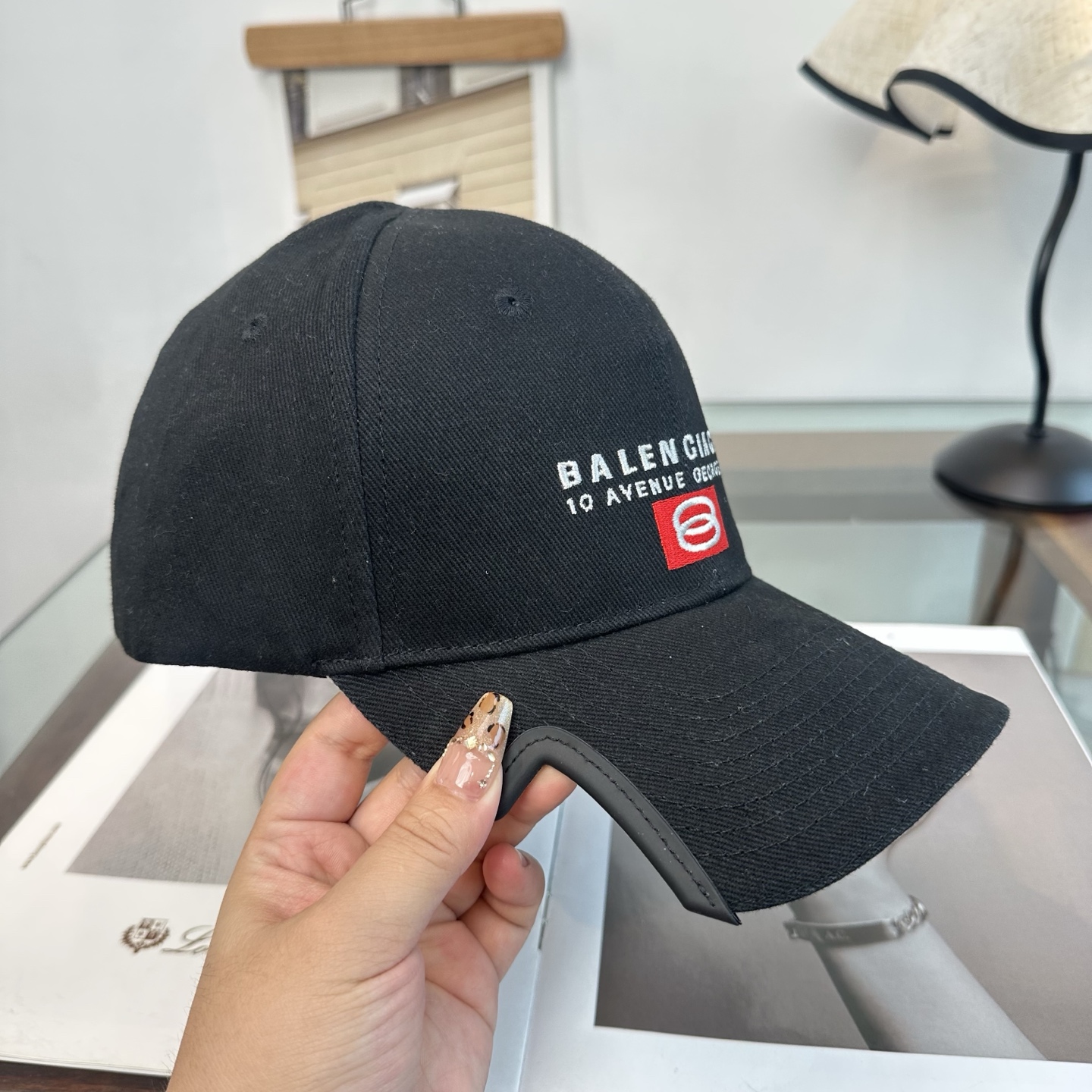 Balenciaga 新品Balenciaga 巴黎世家字母新款棒球帽