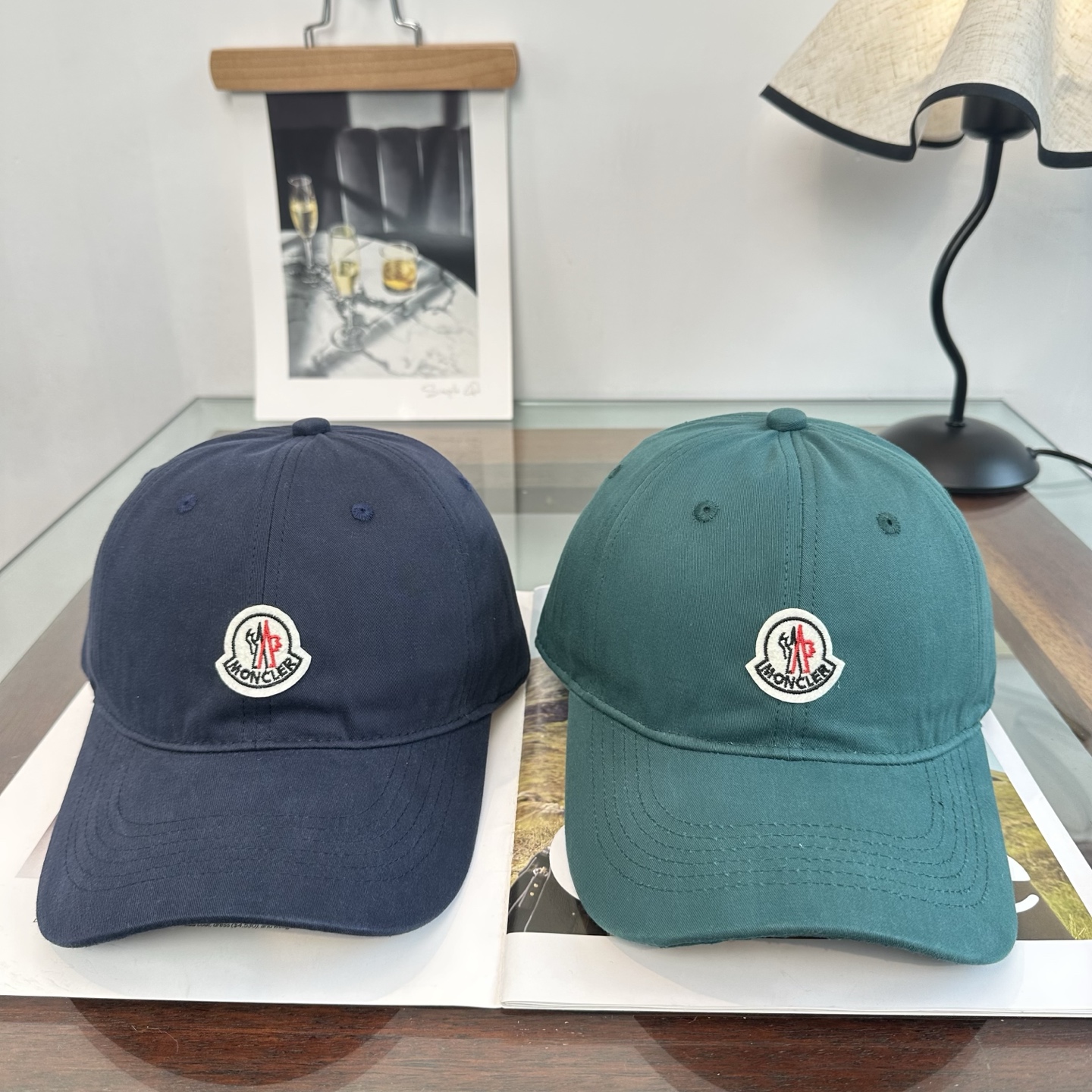 Moncler 新款棒球帽，重工打造 高端 ，百搭款