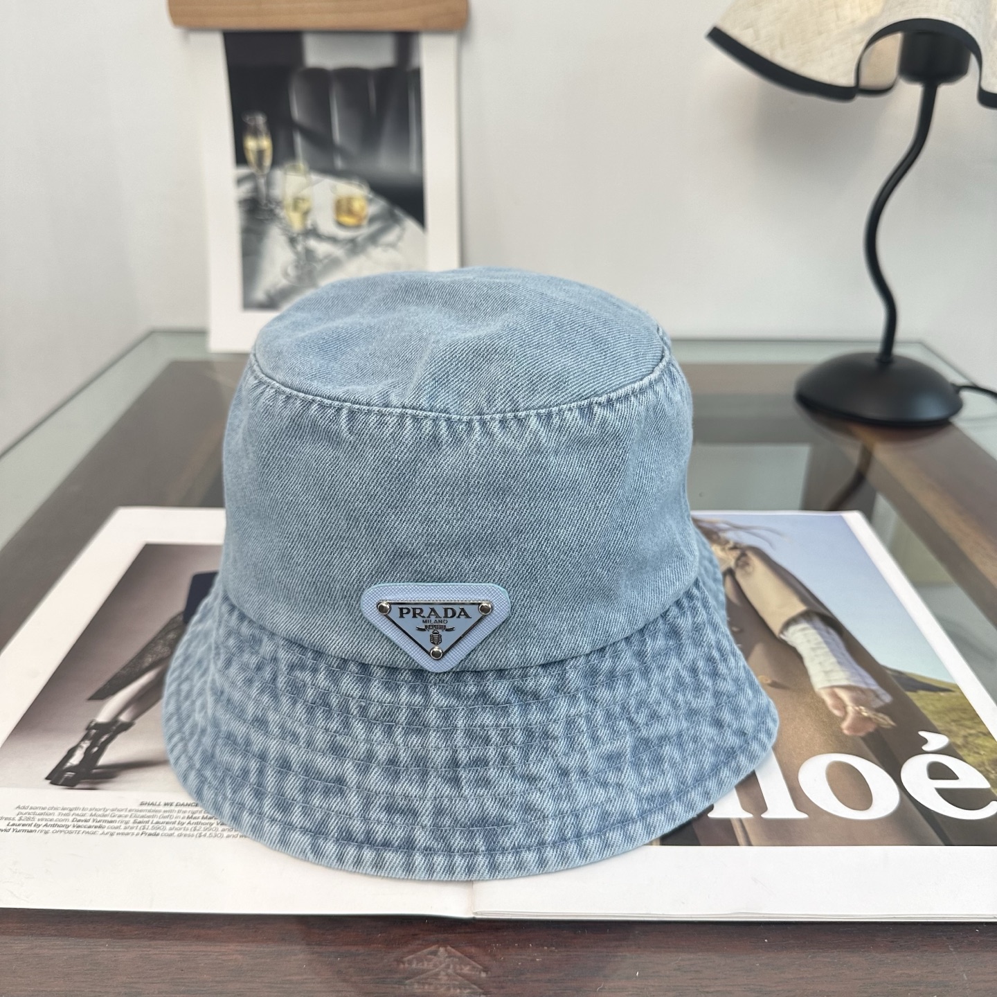 Prada 普拉达 Prada 三角标渔夫帽，显脸小 款超好搭配，赶紧入手