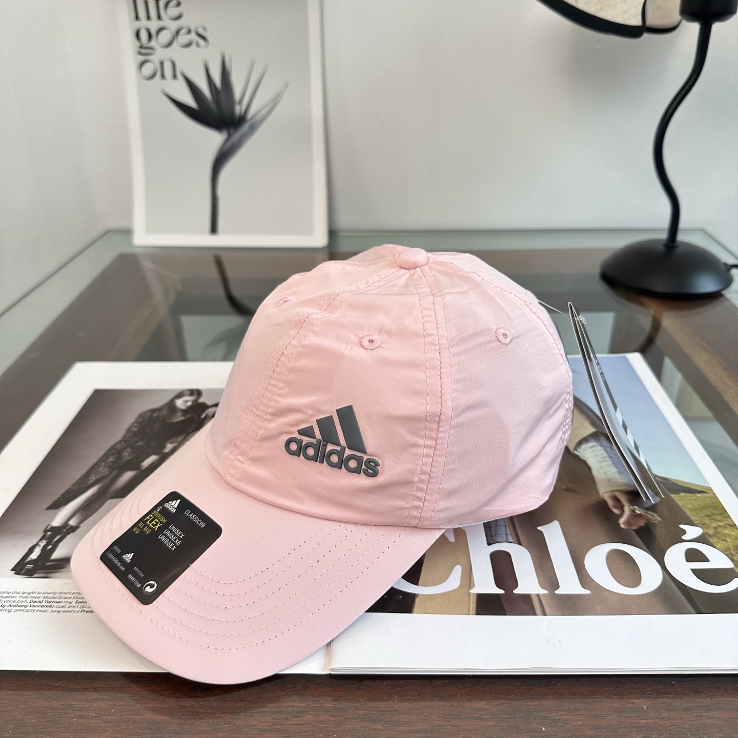 Unknown Adidas阿迪达斯高版棒球帽，细节做工都很 ，面料超舒服 百搭款