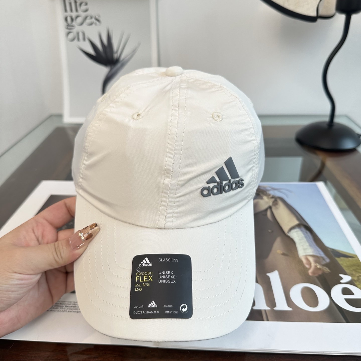 Unknown Adidas阿迪达斯高版棒球帽，细节做工都很 ，面料超舒服 百搭款