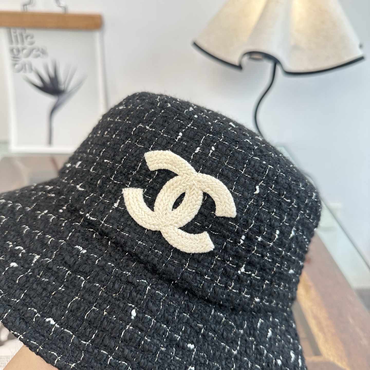 Chanel CHANEL香奈儿 渔夫帽 款 轻盈透气。完美版型，对格精准无误， 品质，独家 摄，男女适用