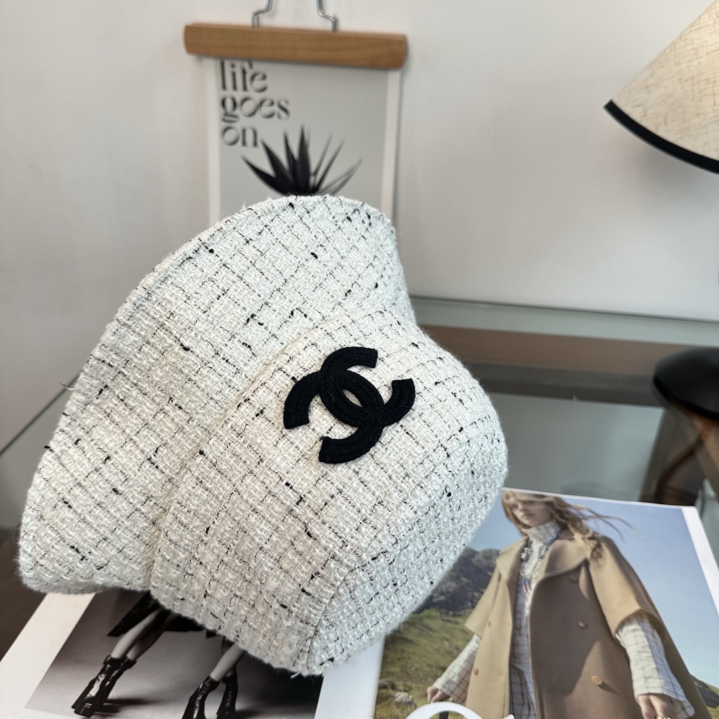 Chanel CHANEL香奈儿 渔夫帽 款 轻盈透气。完美版型，对格精准无误， 品质，独家 摄，男女适用