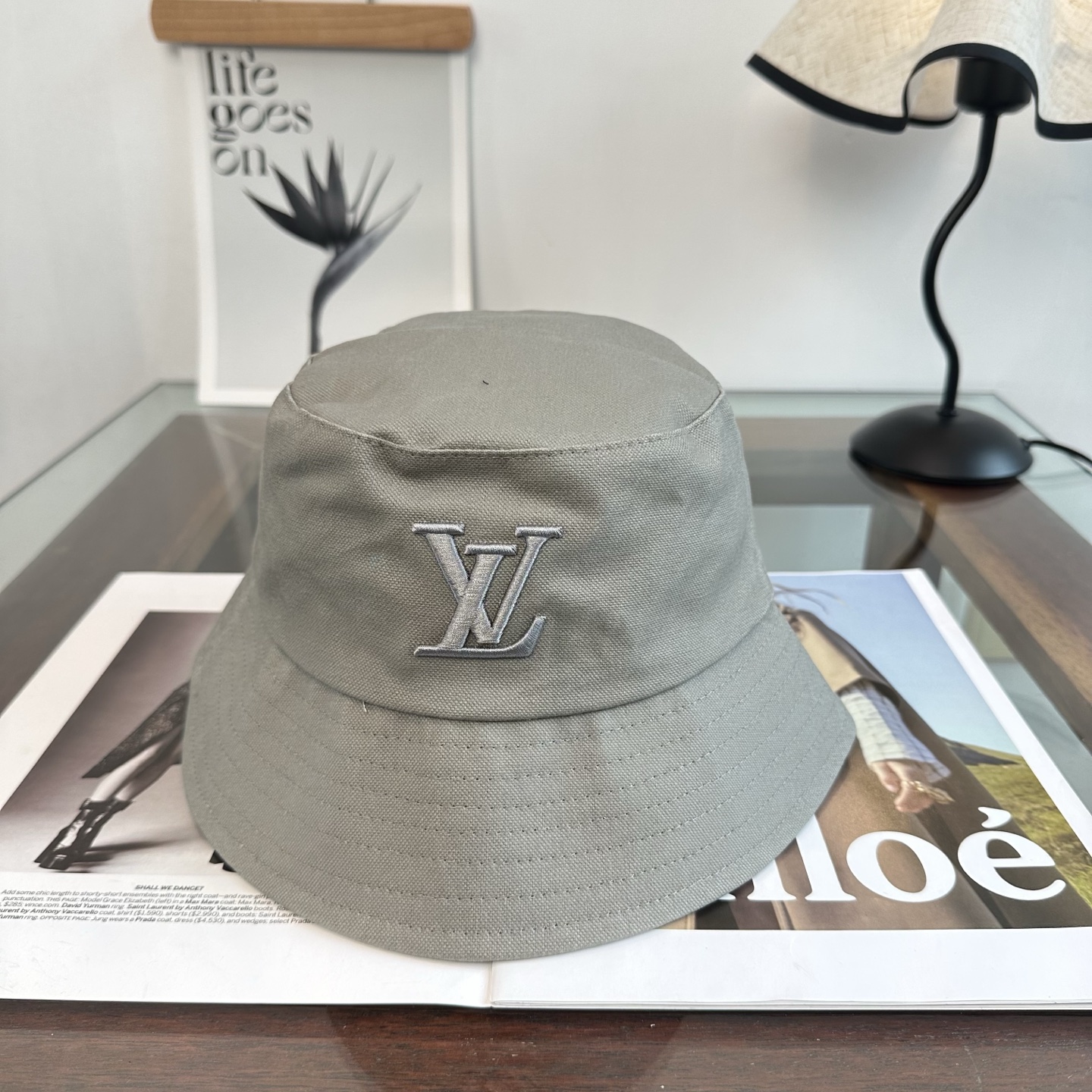 Louis Vuitton LV路易威登 渔夫帽 款 轻盈透气。完美版型，对格精准无误， 品质，独家 摄，男女适用