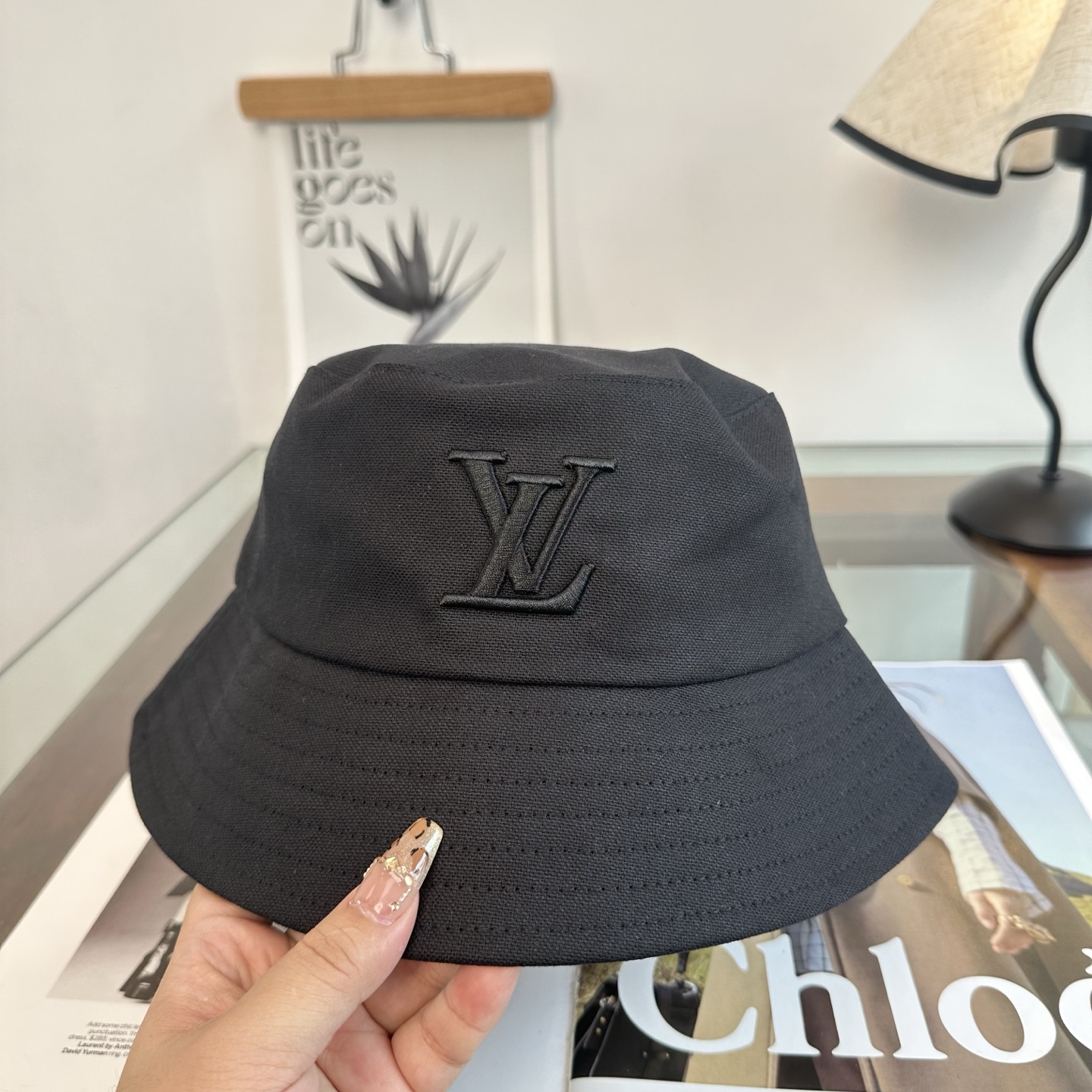 Louis Vuitton LV路易威登 渔夫帽 款 轻盈透气。完美版型，对格精准无误， 品质，独家 摄，男女适用
