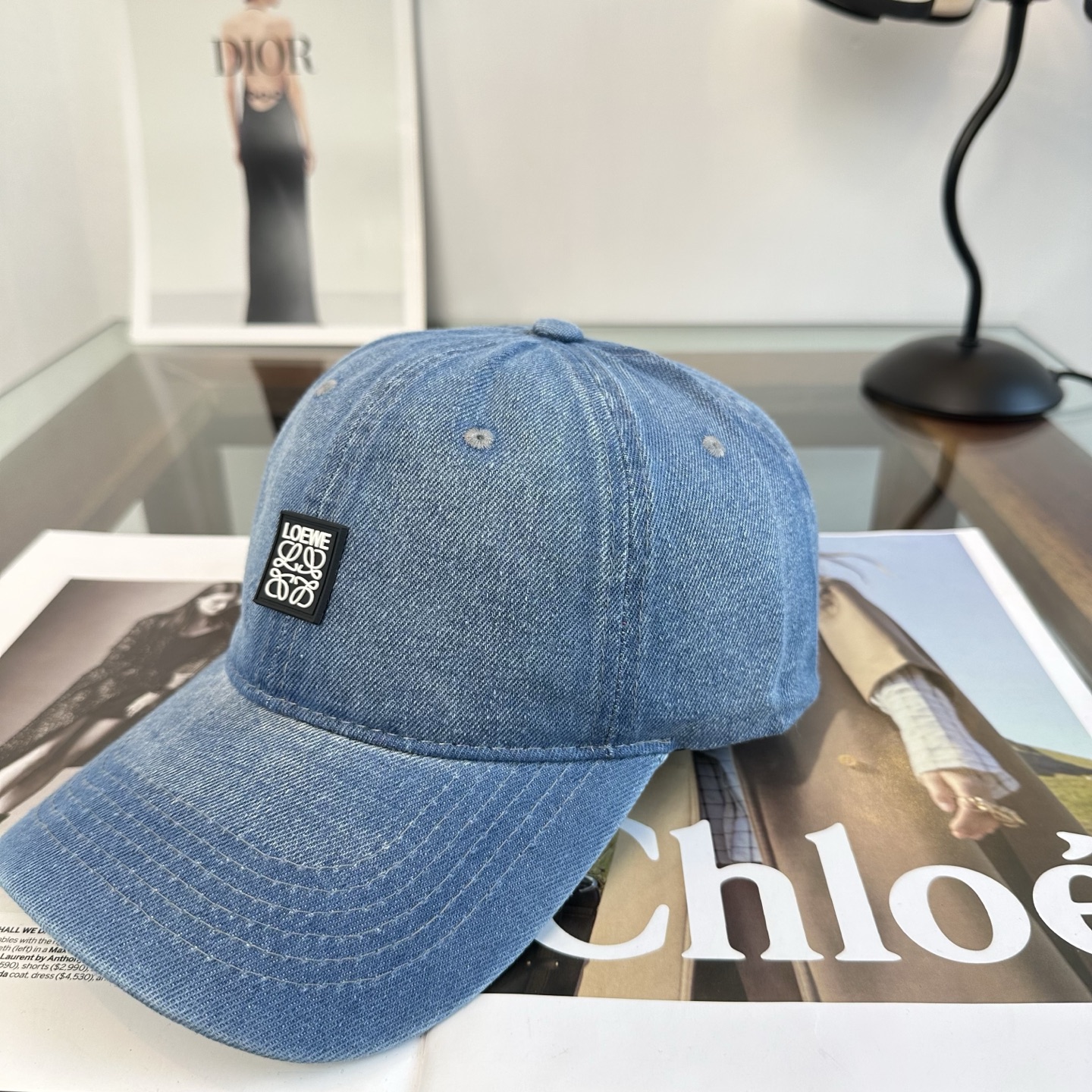 Loewe LOEWE【罗意威】新款棒球帽， 同步 ， 款超好搭配，赶紧入手