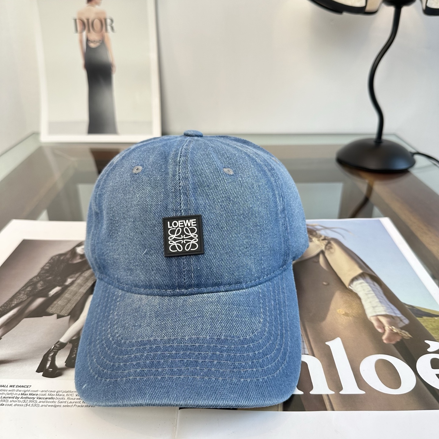Loewe LOEWE【罗意威】新款棒球帽， 同步 ， 款超好搭配，赶紧入手