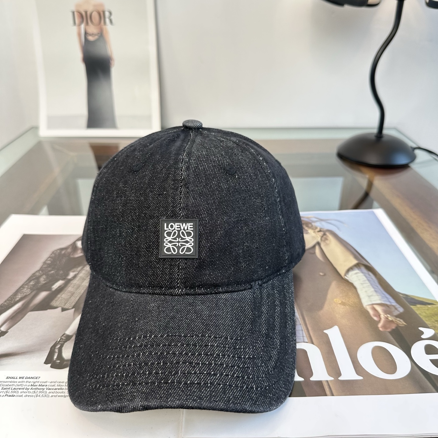 Loewe LOEWE【罗意威】新款棒球帽， 同步 ， 款超好搭配，赶紧入手