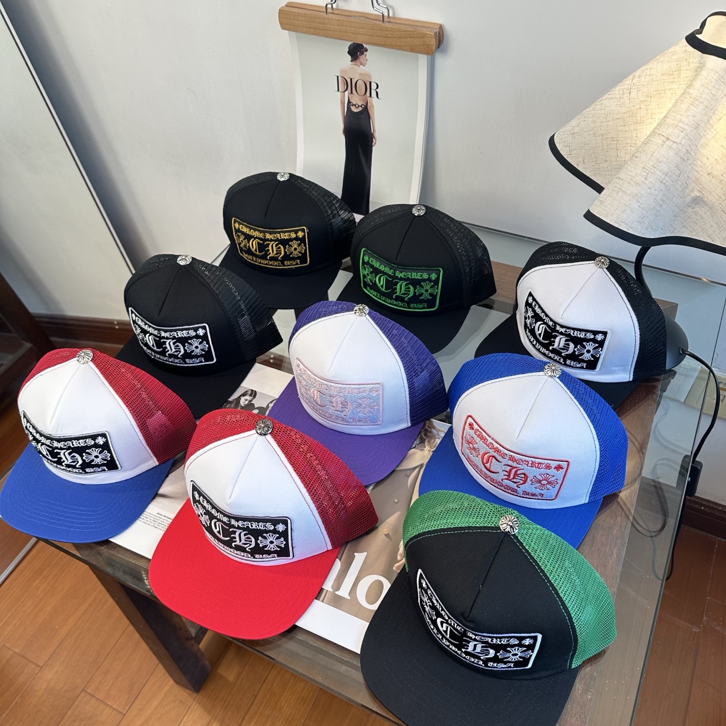 Chrome Hearts 网帽 同售 真的 多人在找这个系列的款式～～都是 颜色～～