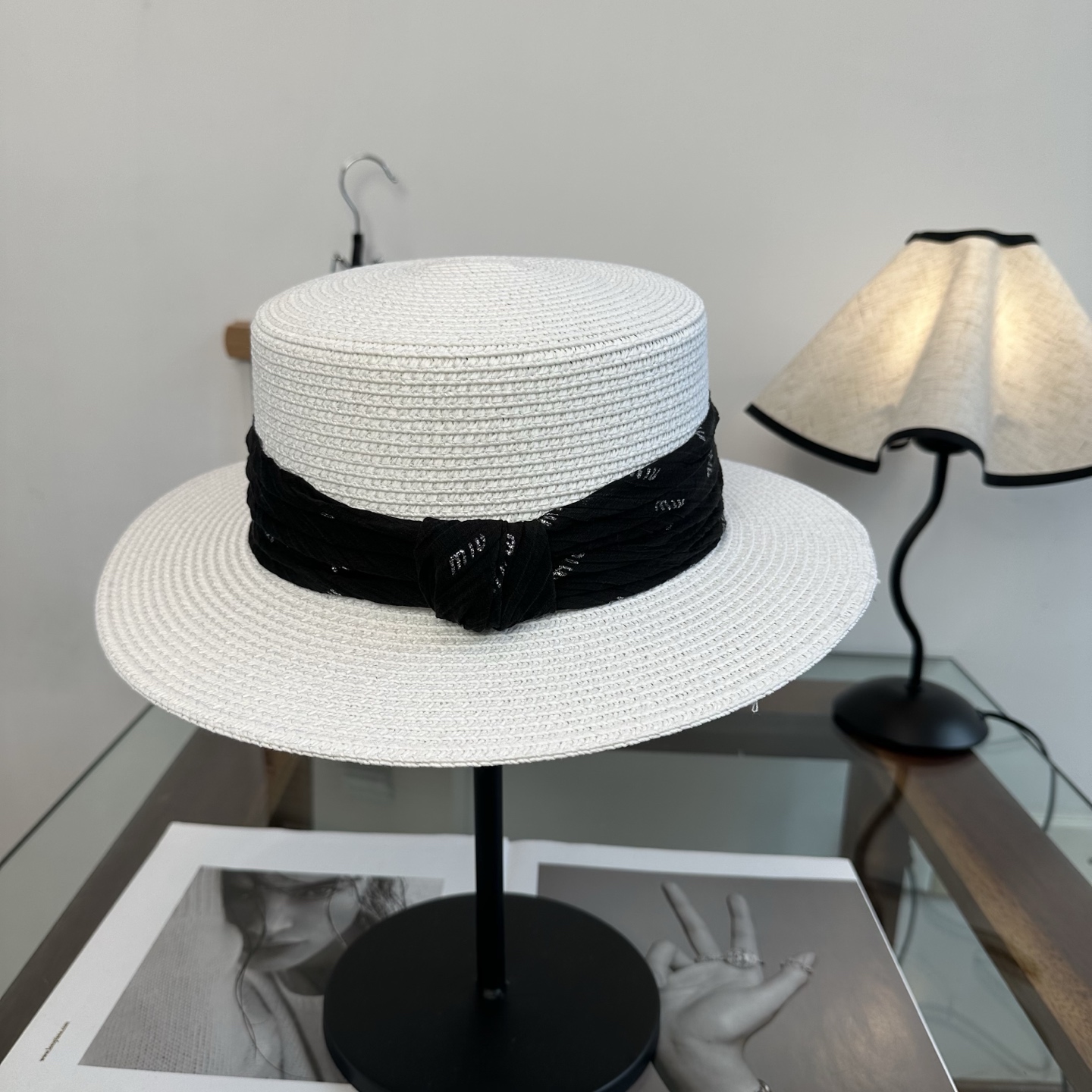 Miu Miu miumiu缪缪 2026新款平顶草帽 夏天海边首选～