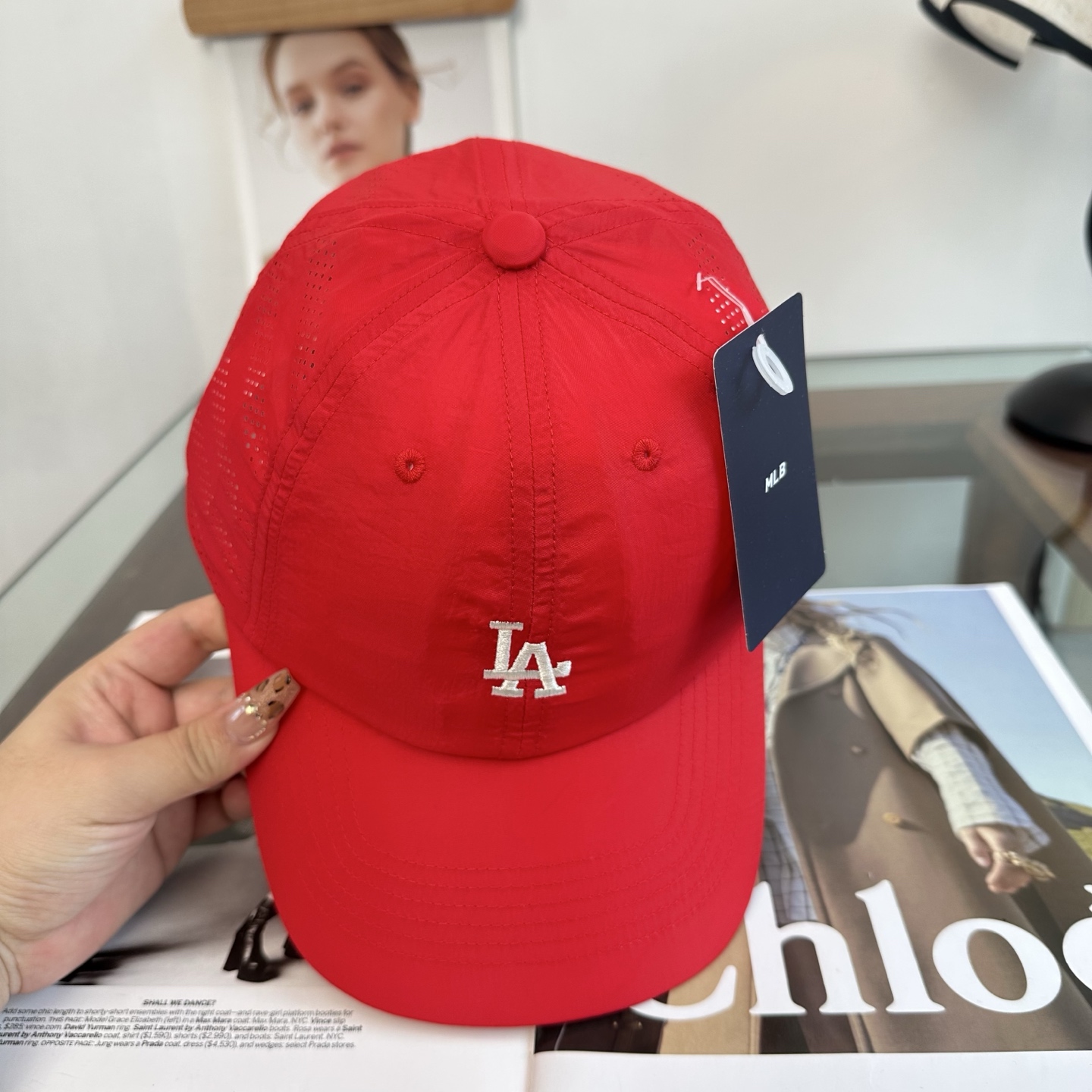 LA 棒球帽纯色系给足街头风，时尚达人挚爱的色调精选效果超完美！细节做工无可挑剔！男女同款！