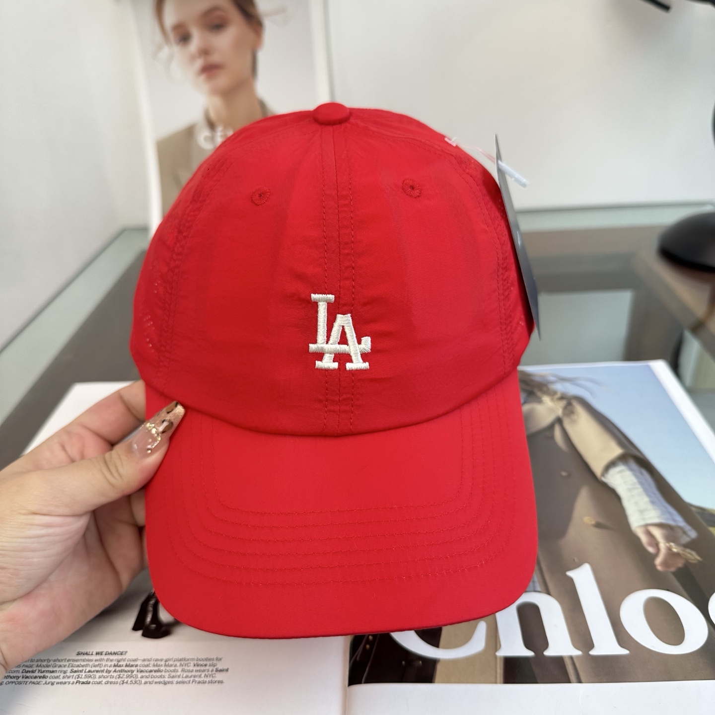 LA 棒球帽纯色系给足街头风，时尚达人挚爱的色调精选效果超完美！细节做工无可挑剔！男女同款！