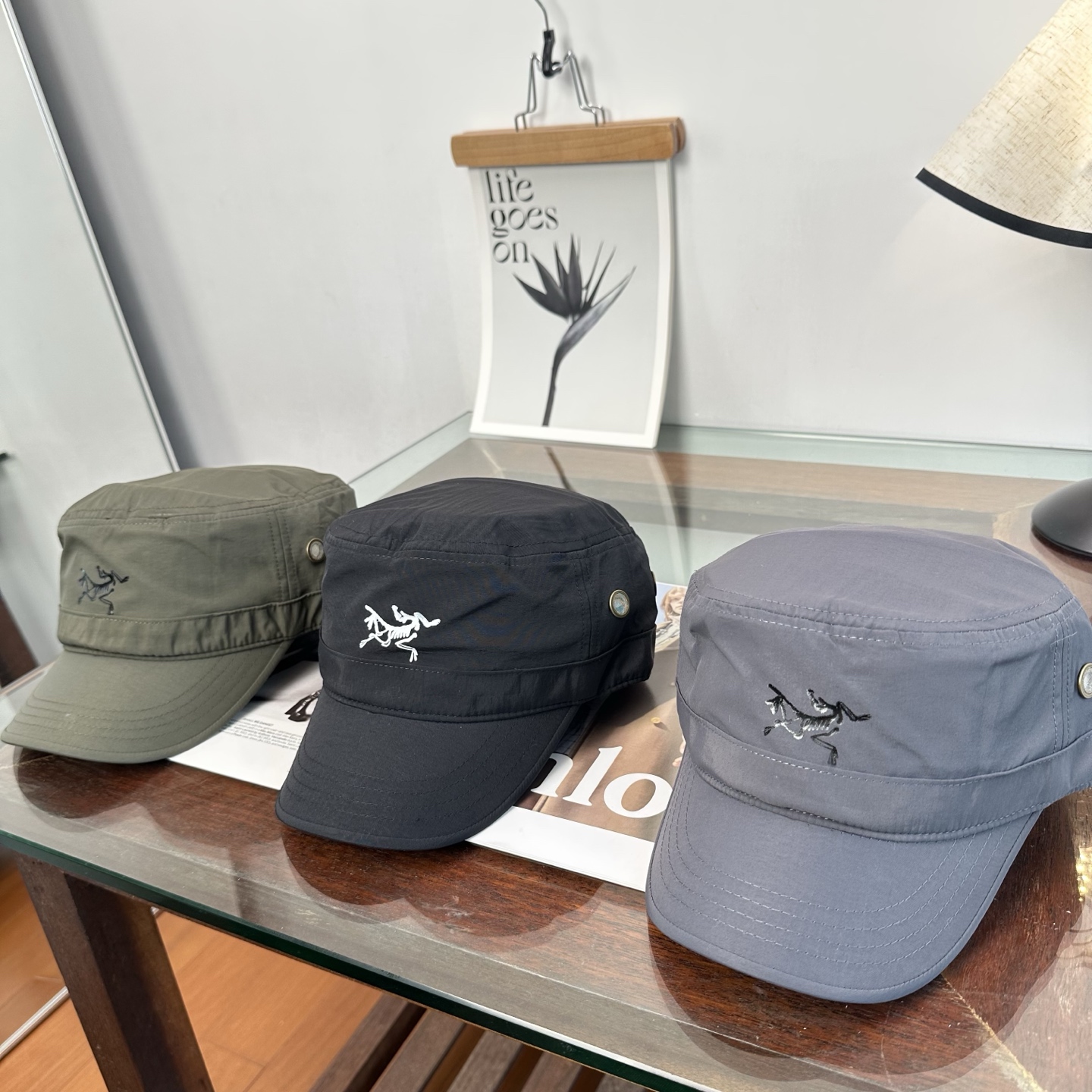 Arc'teryx ARCTERYX SMALL BIRD HAT 始祖鸟弯檐棒球帽轻量帽子防晒帽遮阳帽 SMALL BIRD帽子四季皆宜