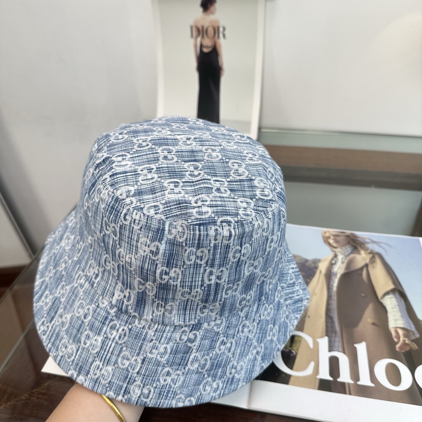 Gucci GUCCI 古奇 渔夫帽 款 轻盈透气。完美版型，对格精准无误， 品质，独家 摄，男女适用