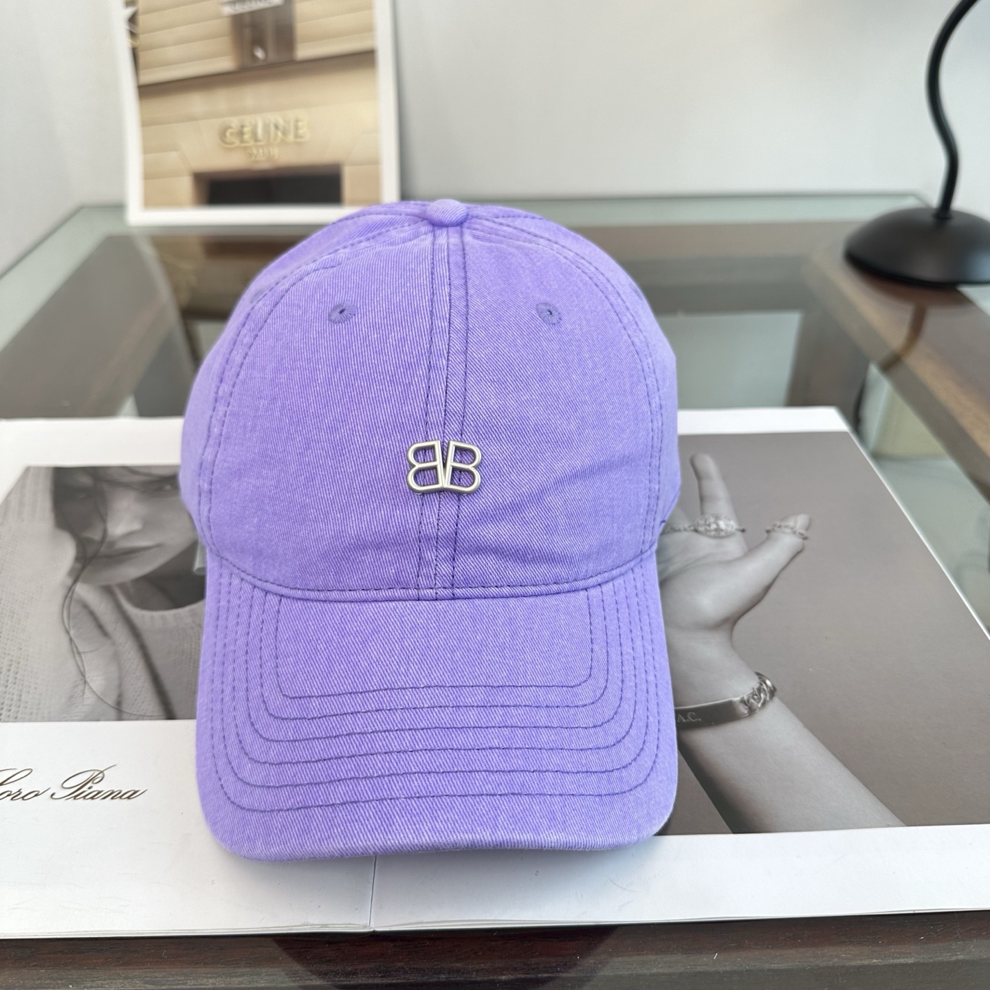 新品Balenciaga 巴黎世家字母新款棒球帽 现货秒发🧢简约时尚超级无敌好看的帽子！情侣款！