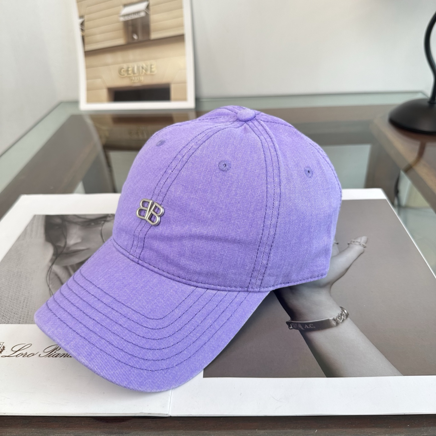 新品Balenciaga 巴黎世家字母新款棒球帽 现货秒发🧢简约时尚超级无敌好看的帽子！情侣款！