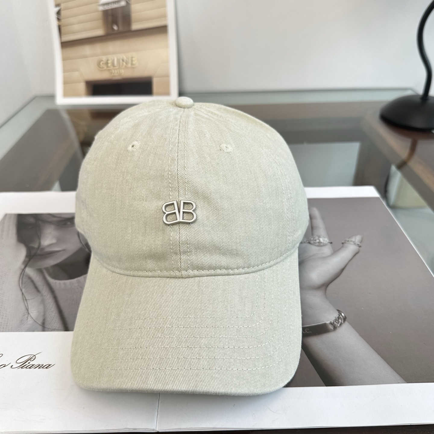 Balenciaga 新品Balenciaga 巴黎世家字母新款棒球帽