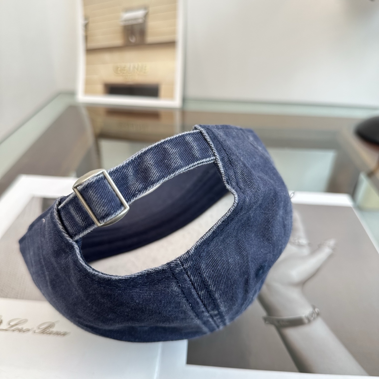 新品Balenciaga 巴黎世家字母新款棒球帽 现货秒发🧢简约时尚超级无敌好看的帽子！情侣款！