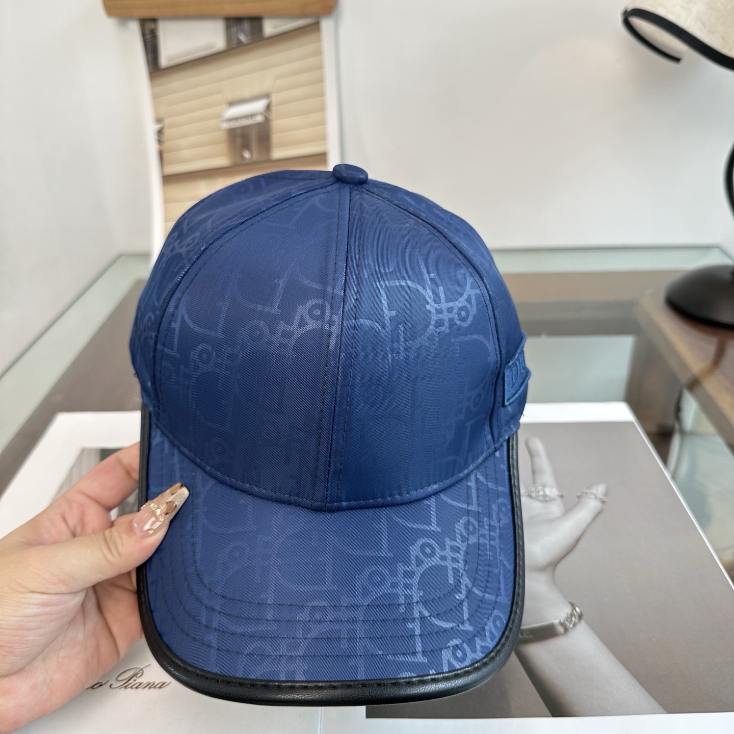 DIOR迪奥 官网同步新款发布 D家棒球帽🧢超级火爆