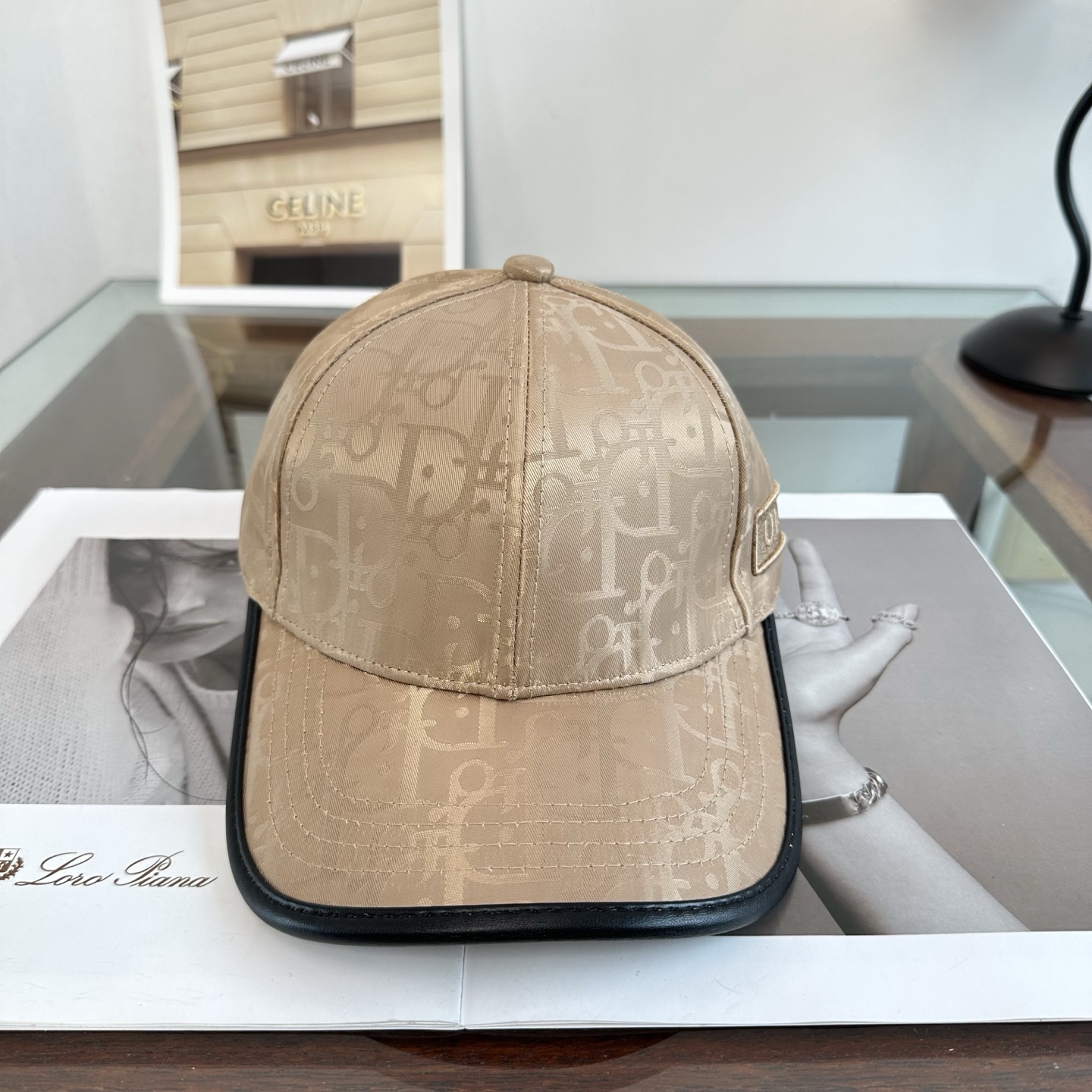 Dior DIOR迪奥 新款发布 D家棒球帽 火爆