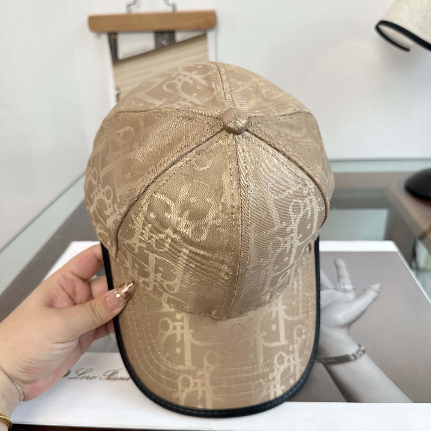 DIOR迪奥 官网同步新款发布 D家棒球帽🧢超级火爆