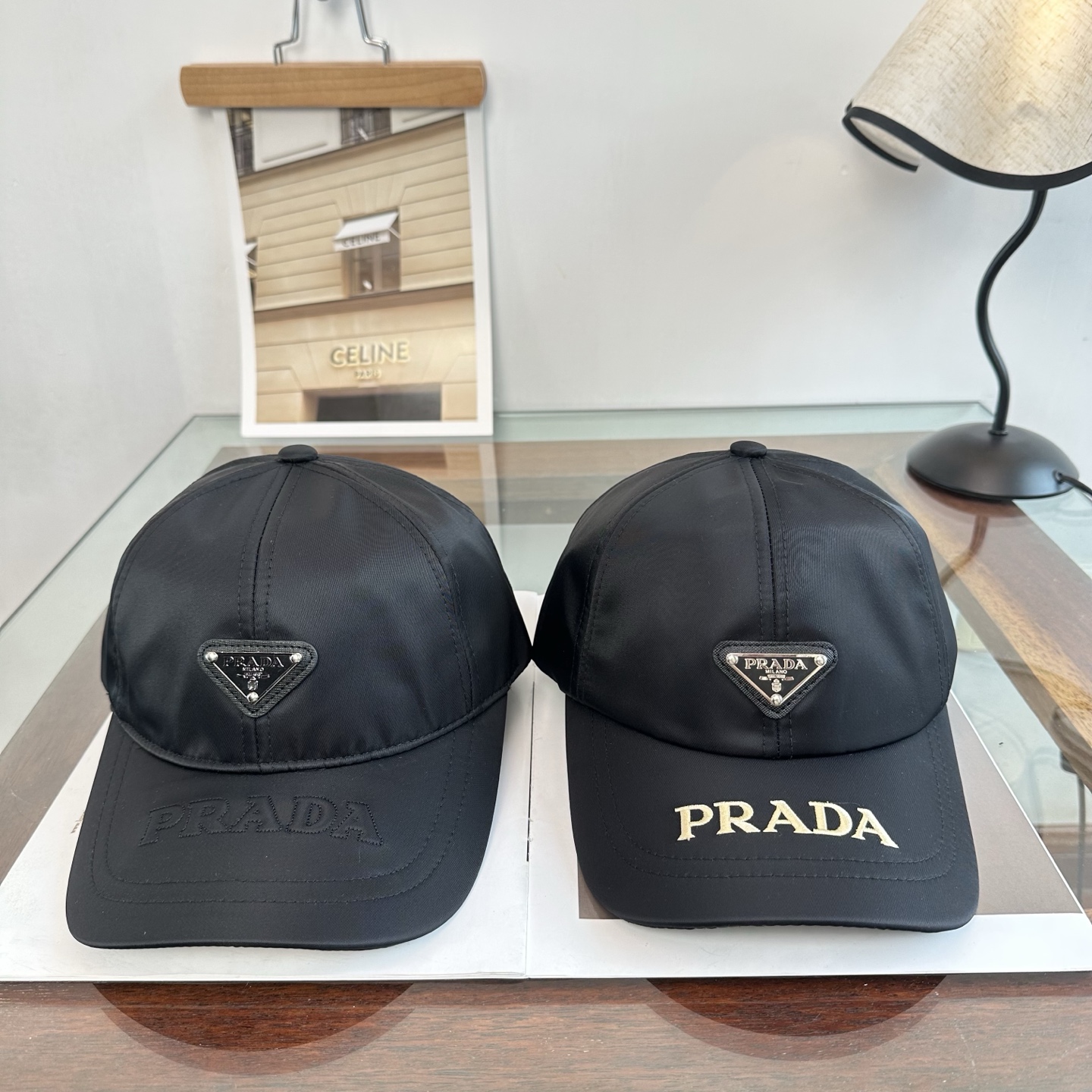 Prada 普拉达 三角标棒球帽