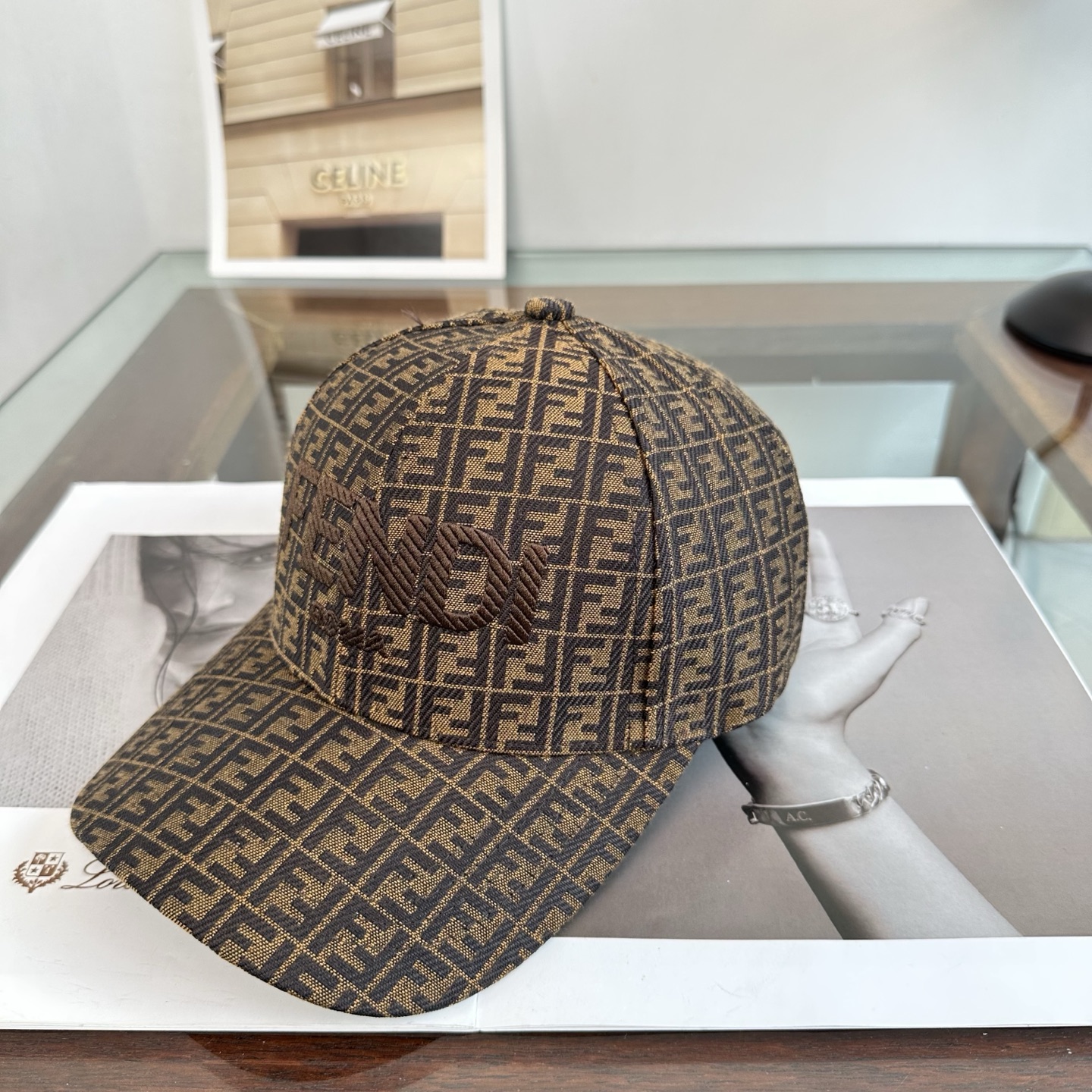 Fendi FENDI芬迪 老花系列棒球帽 FF中古单品，气质穿搭单品，质量杠杠