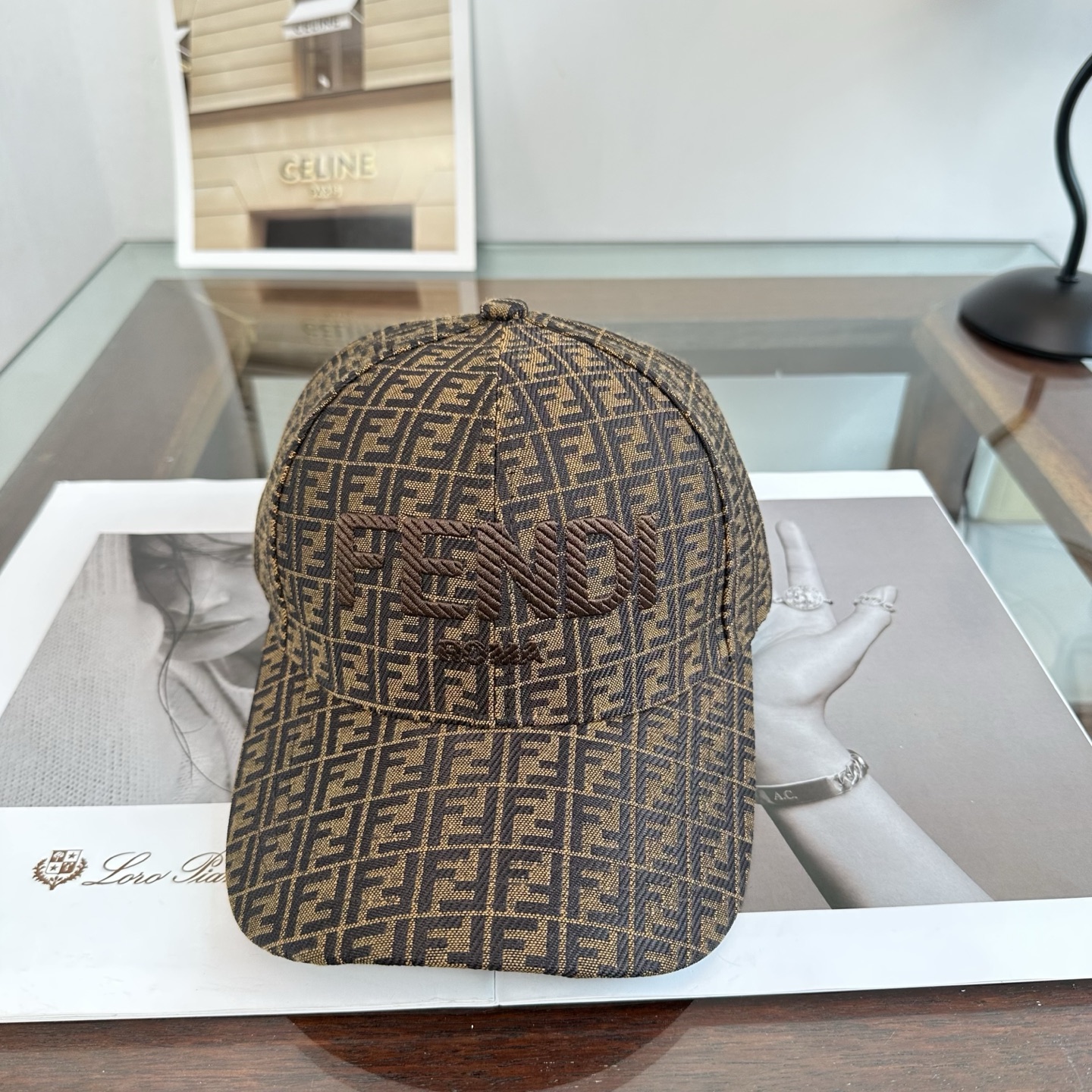 Fendi FENDI芬迪 老花系列棒球帽 FF中古单品，气质穿搭单品，质量杠杠