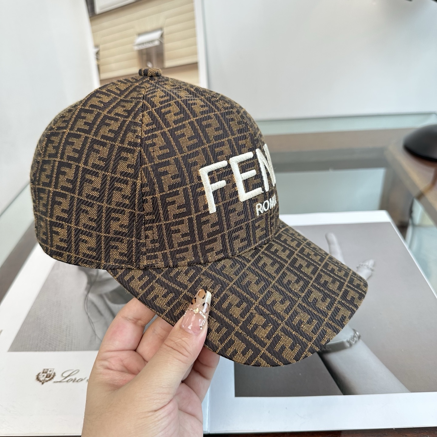 Fendi FENDI芬迪 老花系列棒球帽 FF中古单品，气质穿搭单品，质量杠杠
