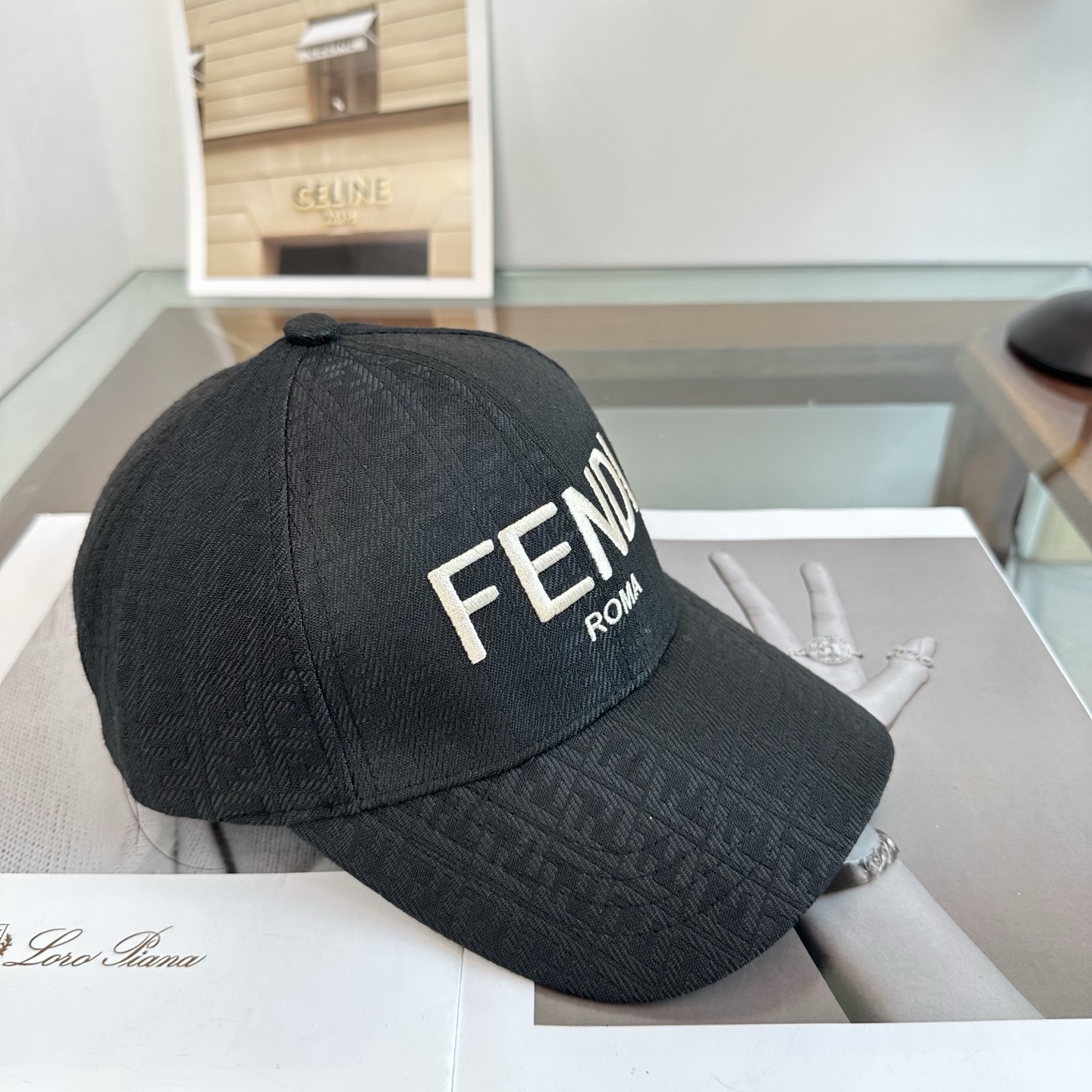Fendi FENDI芬迪 老花系列棒球帽 FF中古单品，气质穿搭单品，质量杠杠