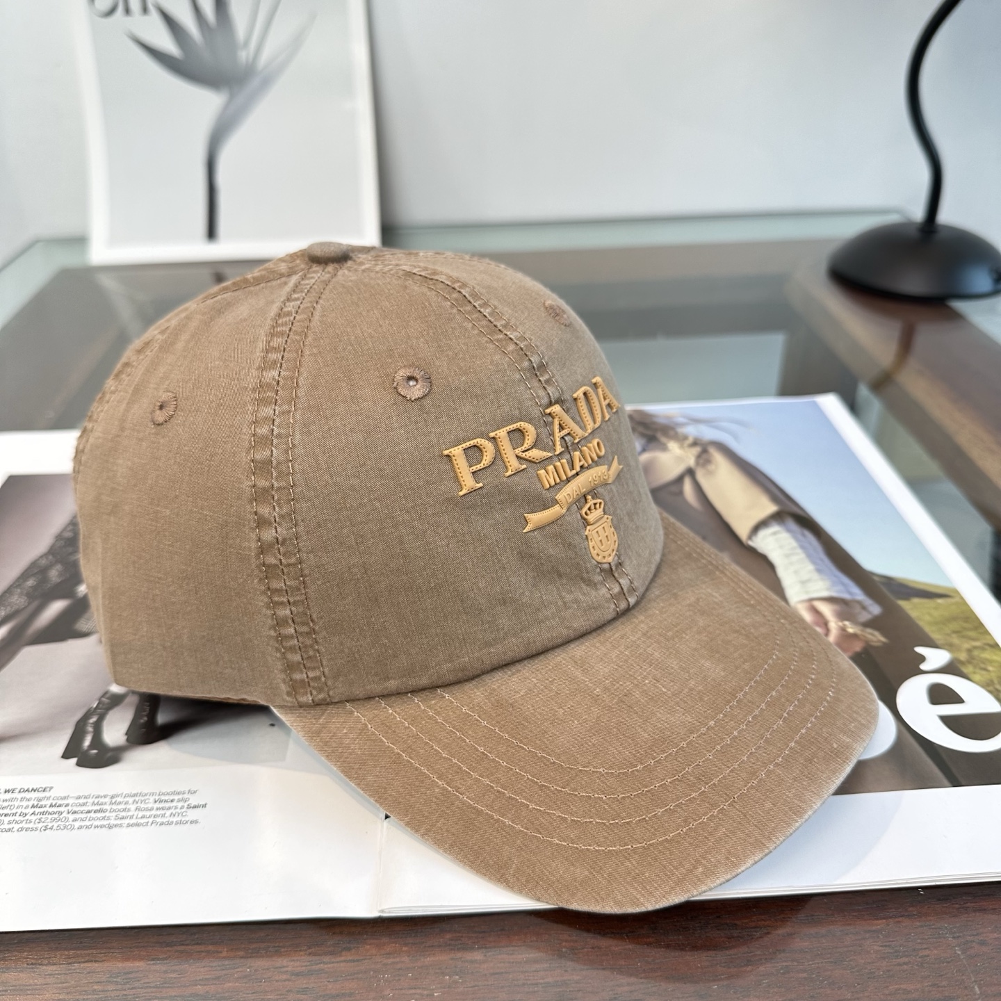 Prada 棒球帽