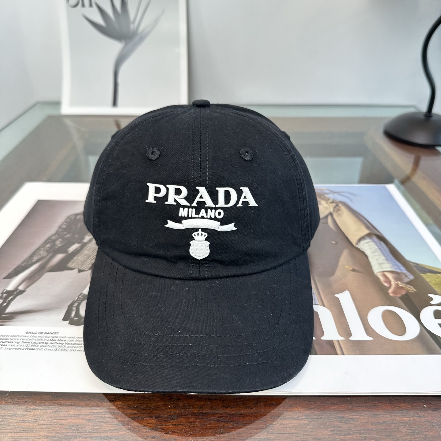 Prada 棒球帽