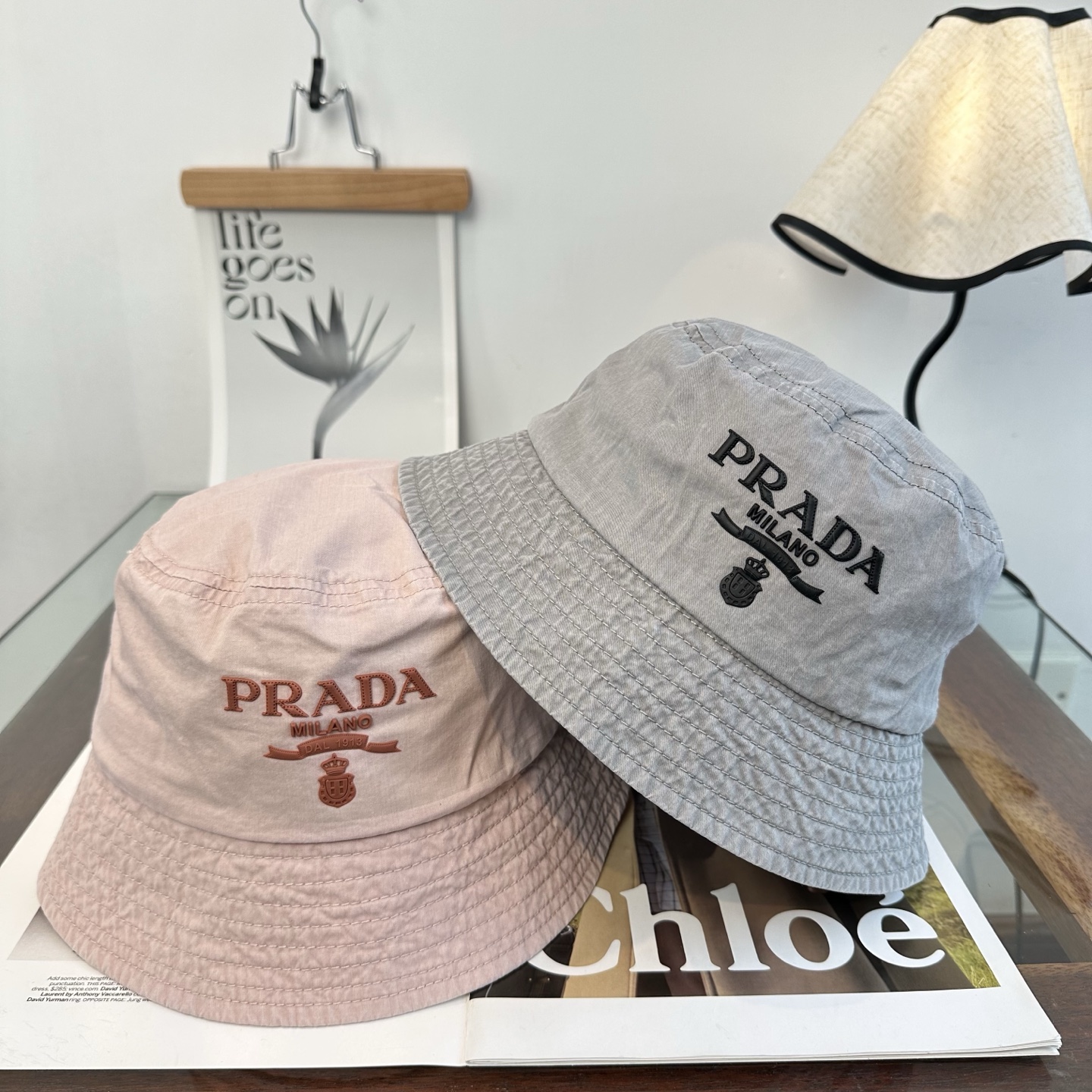 Prada 普拉达 Prada 渔夫帽，显脸小 款超好搭配，赶紧入手