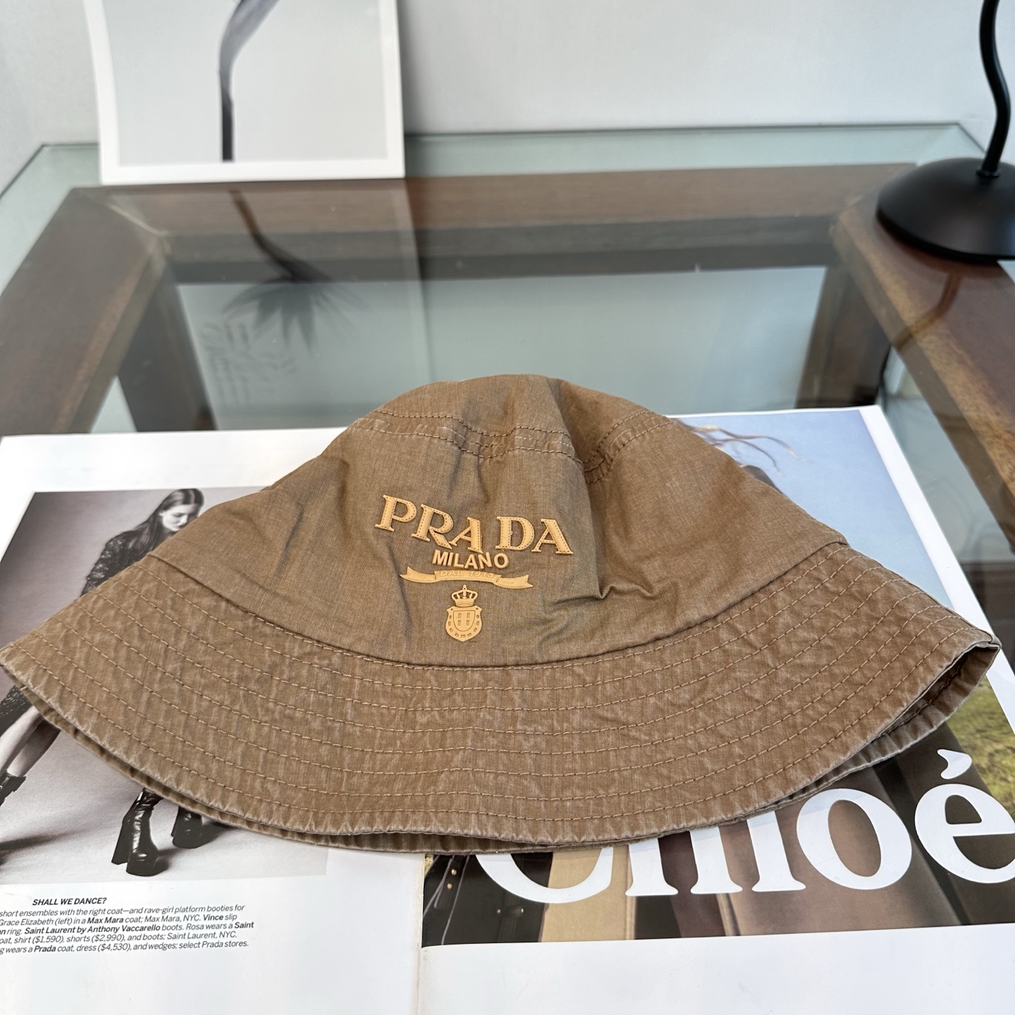 普拉达 Prada 经典渔夫帽，显脸小 大牌款超好搭配，赶紧入手！