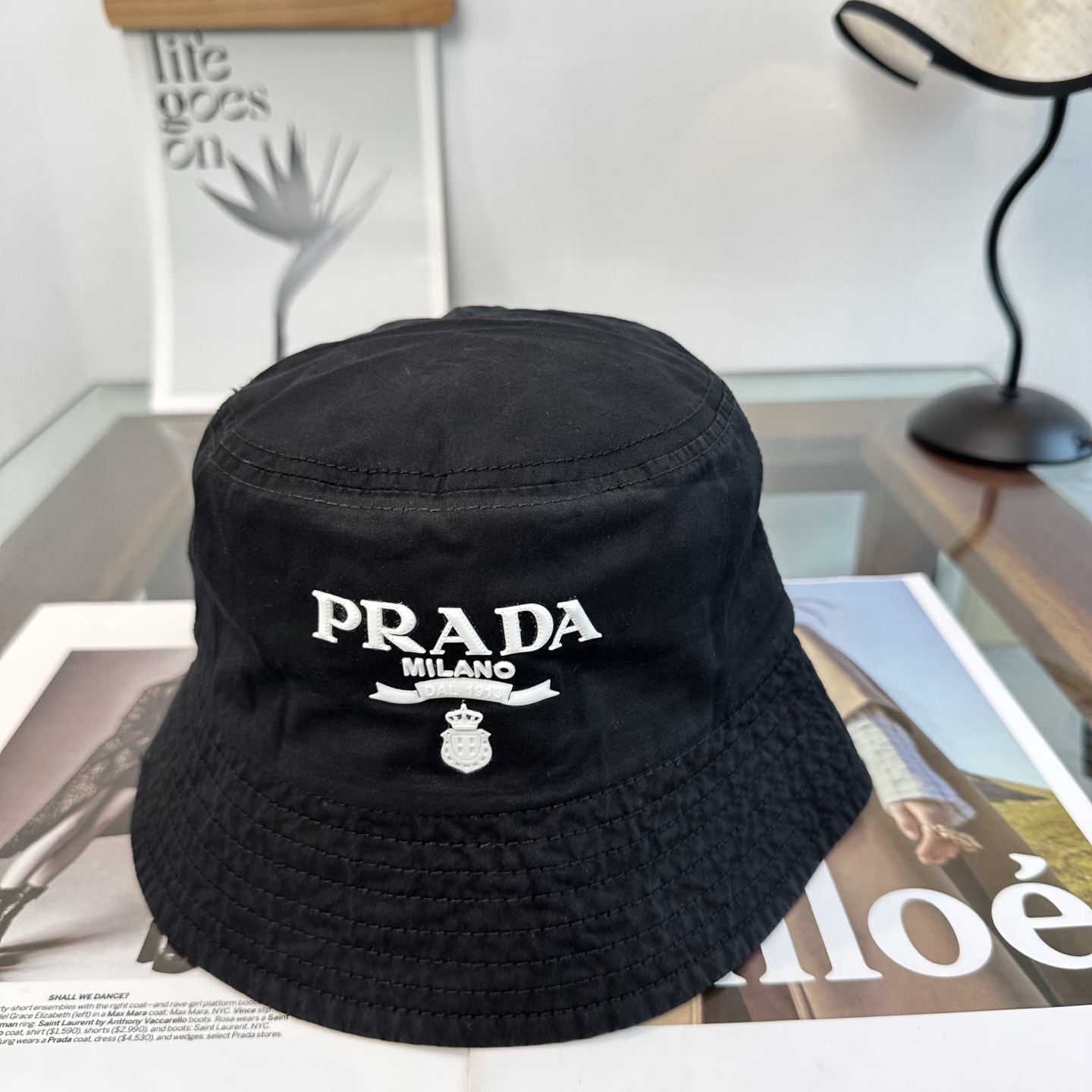 Prada 普拉达 Prada 渔夫帽，显脸小 款超好搭配，赶紧入手