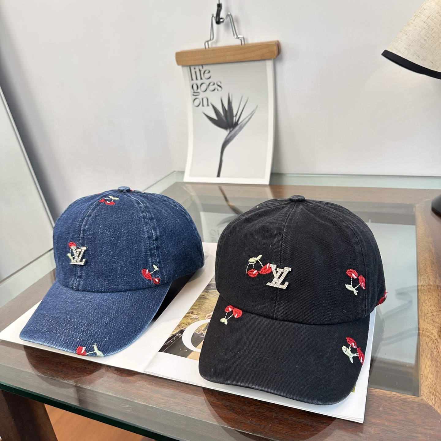 Louis Vuitton LouisVuitton 新款LV棒球帽，重工打造 高端 ，百搭款